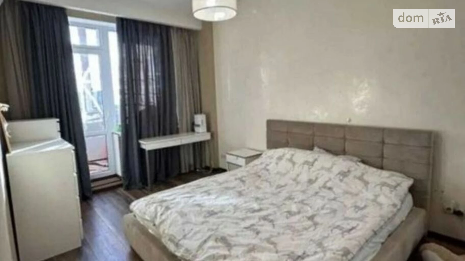 Продается 1-комнатная квартира 63 кв. м в Одессе, ул. Армейская - фото 2