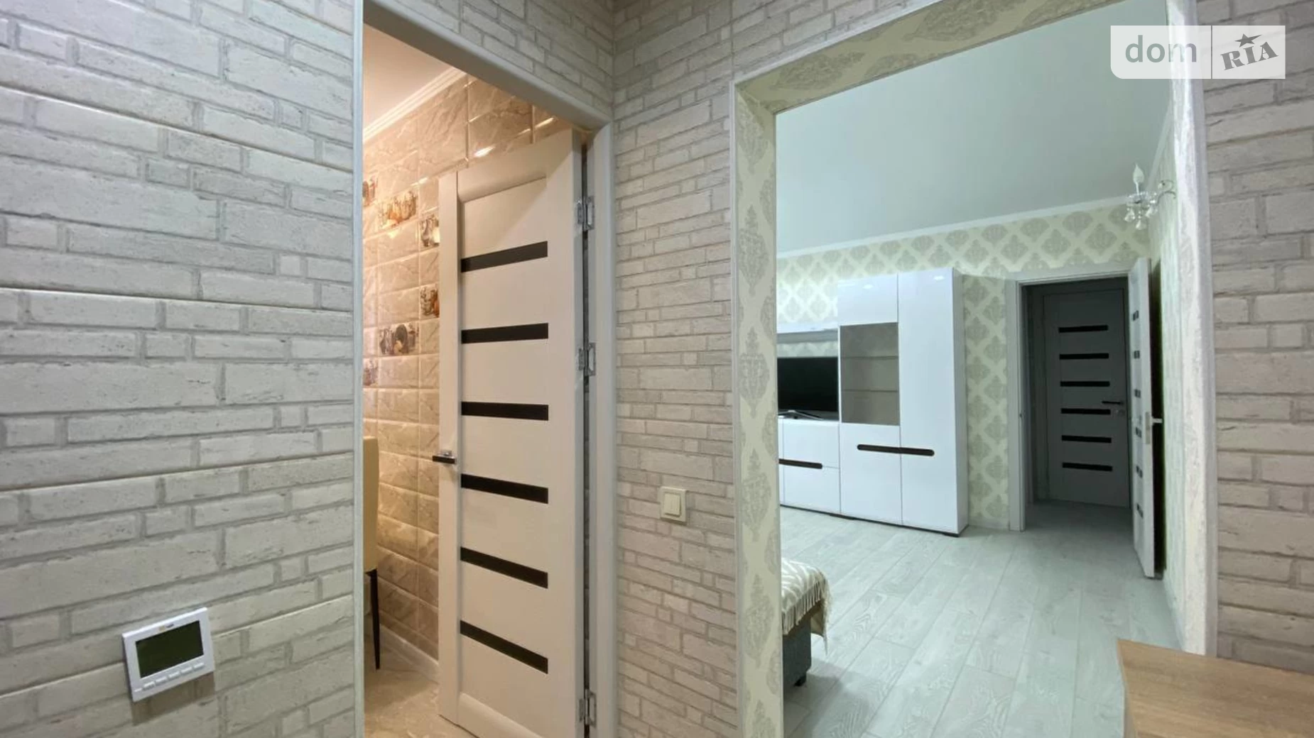 Продается 3-комнатная квартира 66.3 кв. м в Черноморске, ул. Данченко, 3Б - фото 3