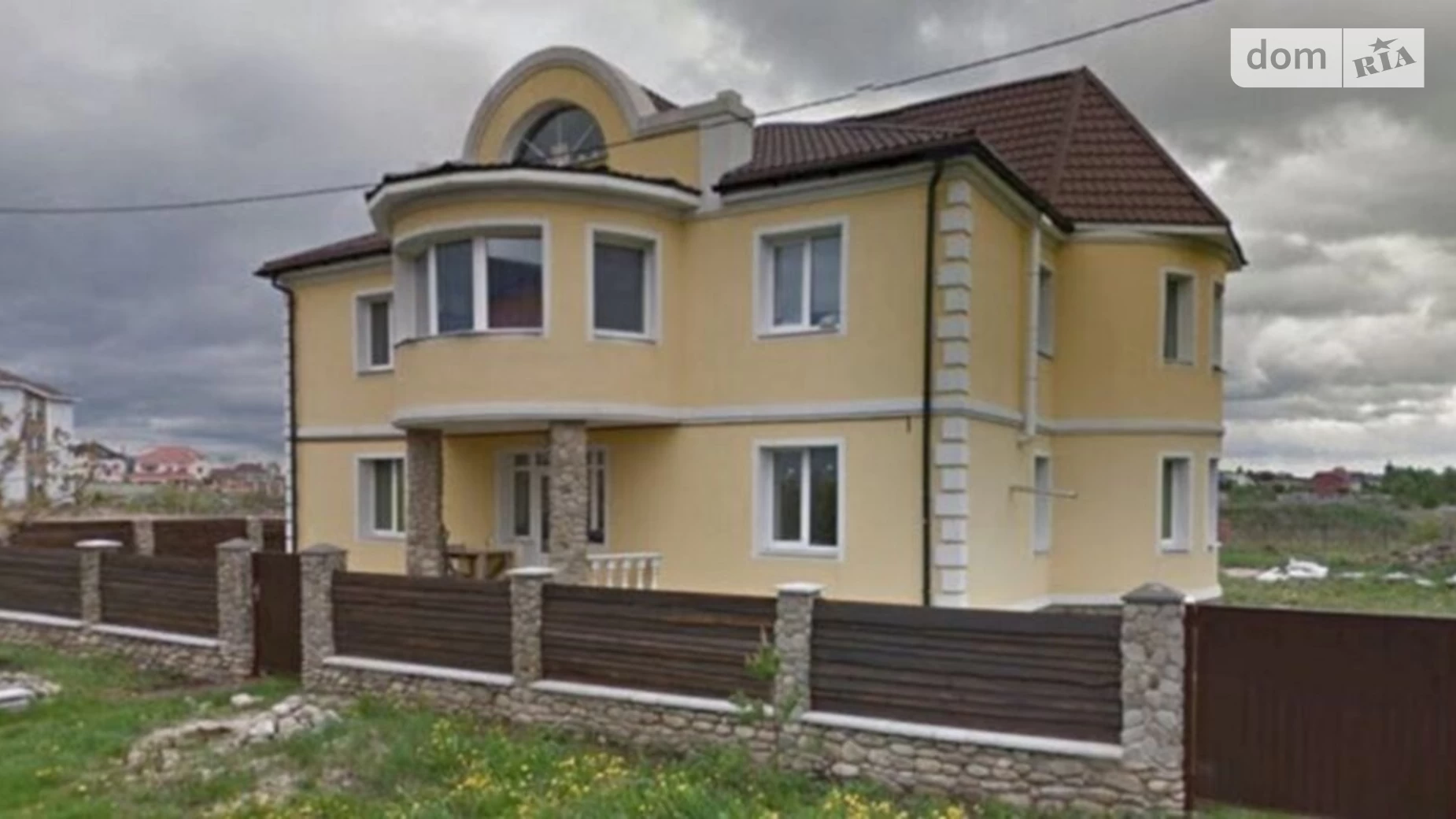 Продается дом на 2 этажа 300 кв. м с гаражом, цена: 235000 $ - фото 4