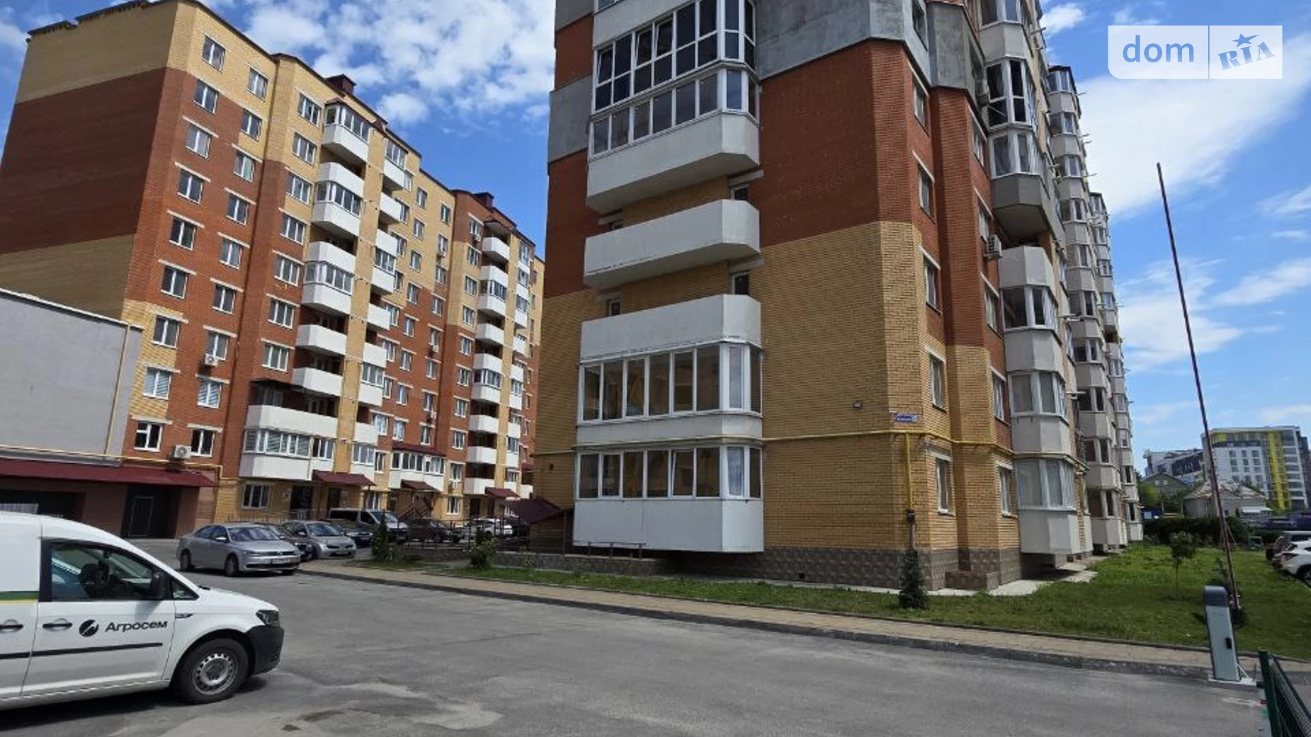 3-кімнатна квартира 75 кв. м у Тернополі, вул. Галицька, 7Б - фото 2