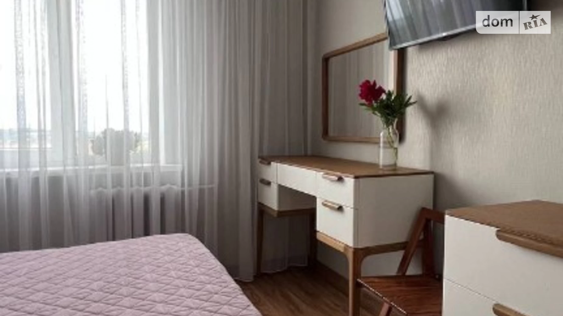 Продается 3-комнатная квартира 60 кв. м в Ровно, ул. Волынской Дивизии - фото 4