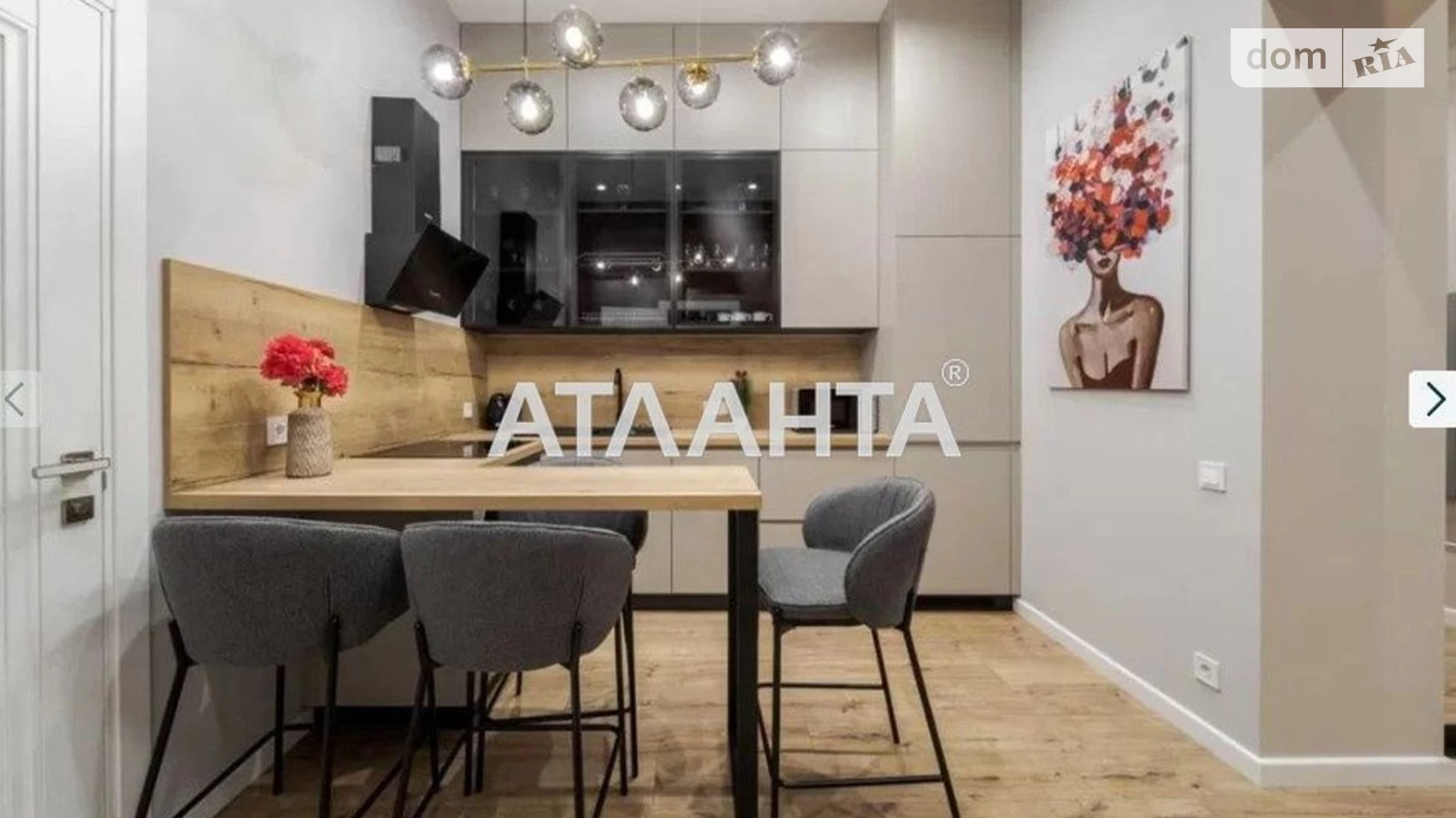 Продается 2-комнатная квартира 60 кв. м в Львове, ул. Леонтовича - фото 2