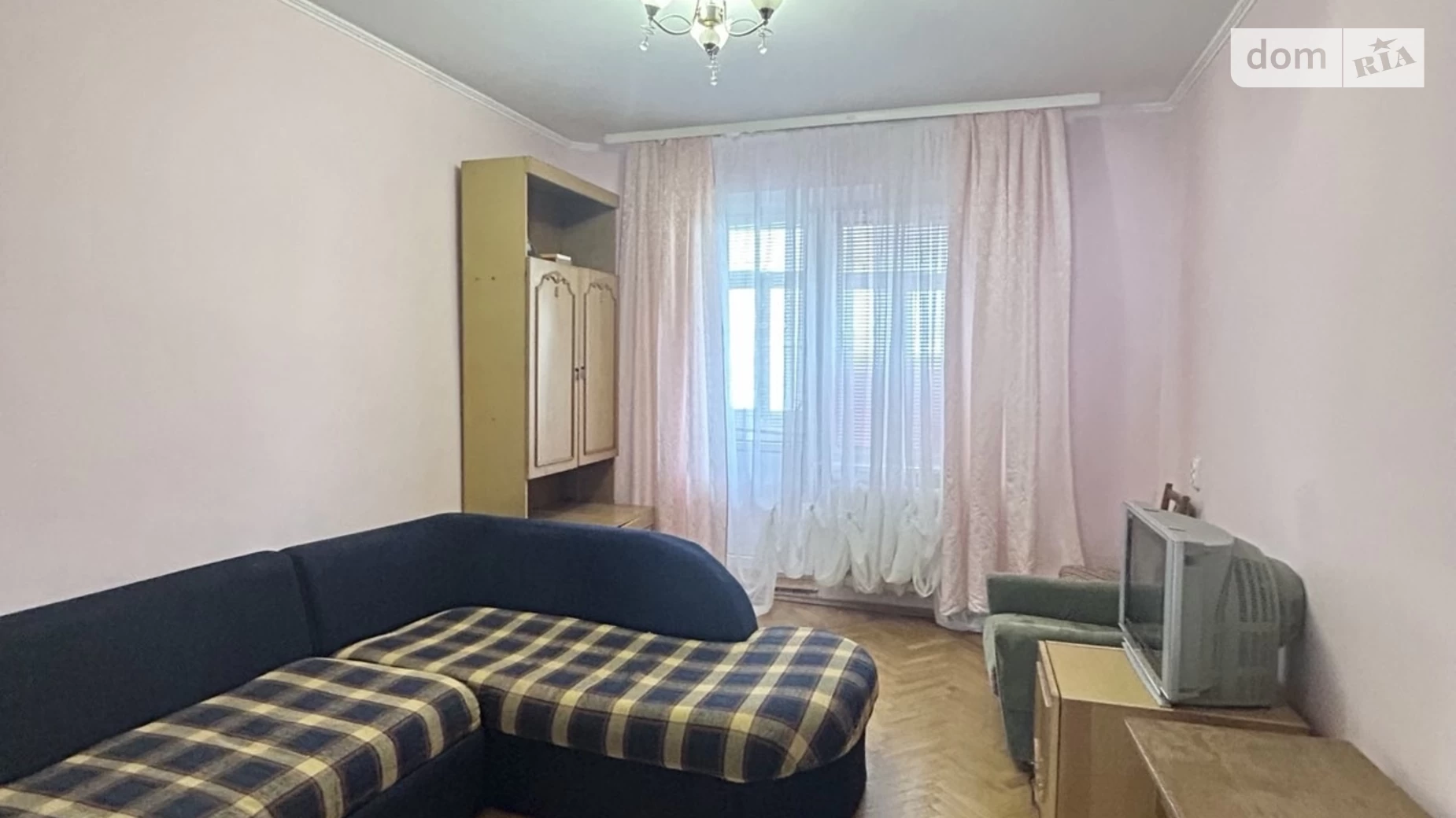 Продается 3-комнатная квартира 73 кв. м в Ровно, ул. Волынской Дивизии, 29 - фото 2