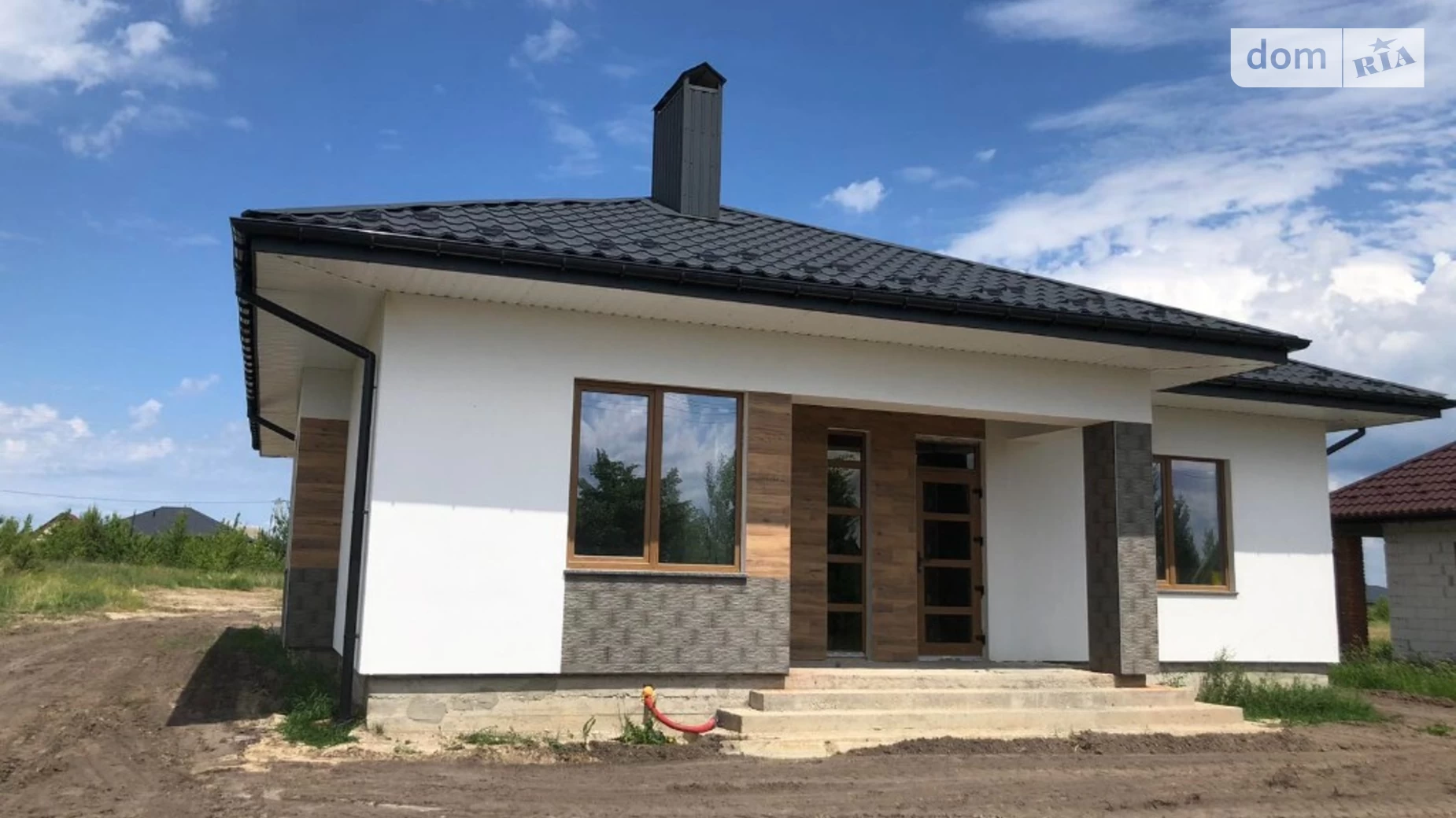 Продається одноповерховий будинок 110 кв. м з гаражем, цена: 92000 $ - фото 3