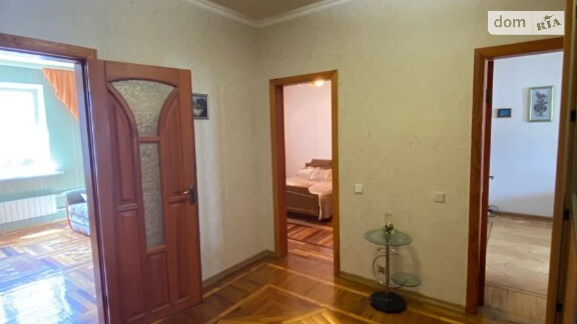 Продается 2-комнатная квартира 73 кв. м в Киеве, ул. Анны Ахматовой, 25 - фото 2