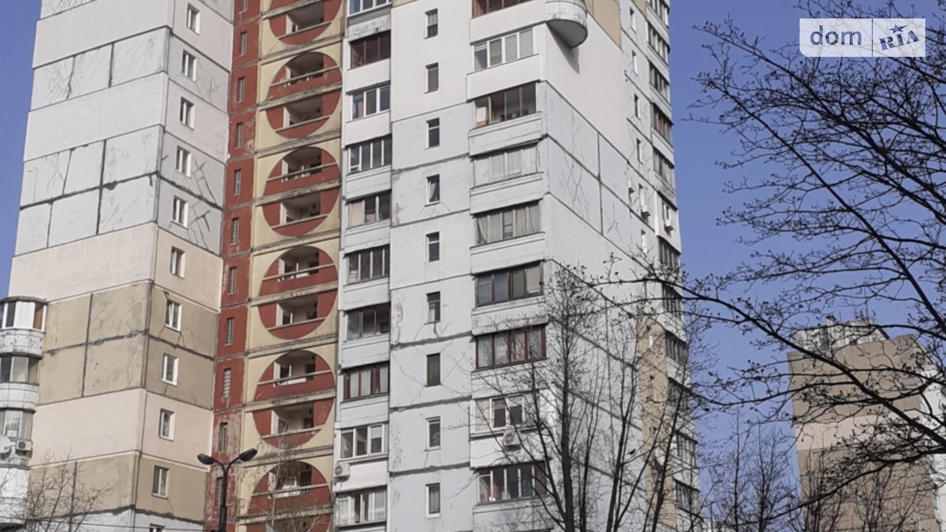 Продается 3-комнатная квартира 77 кв. м в Киеве, просп. Свободы, 2В - фото 2