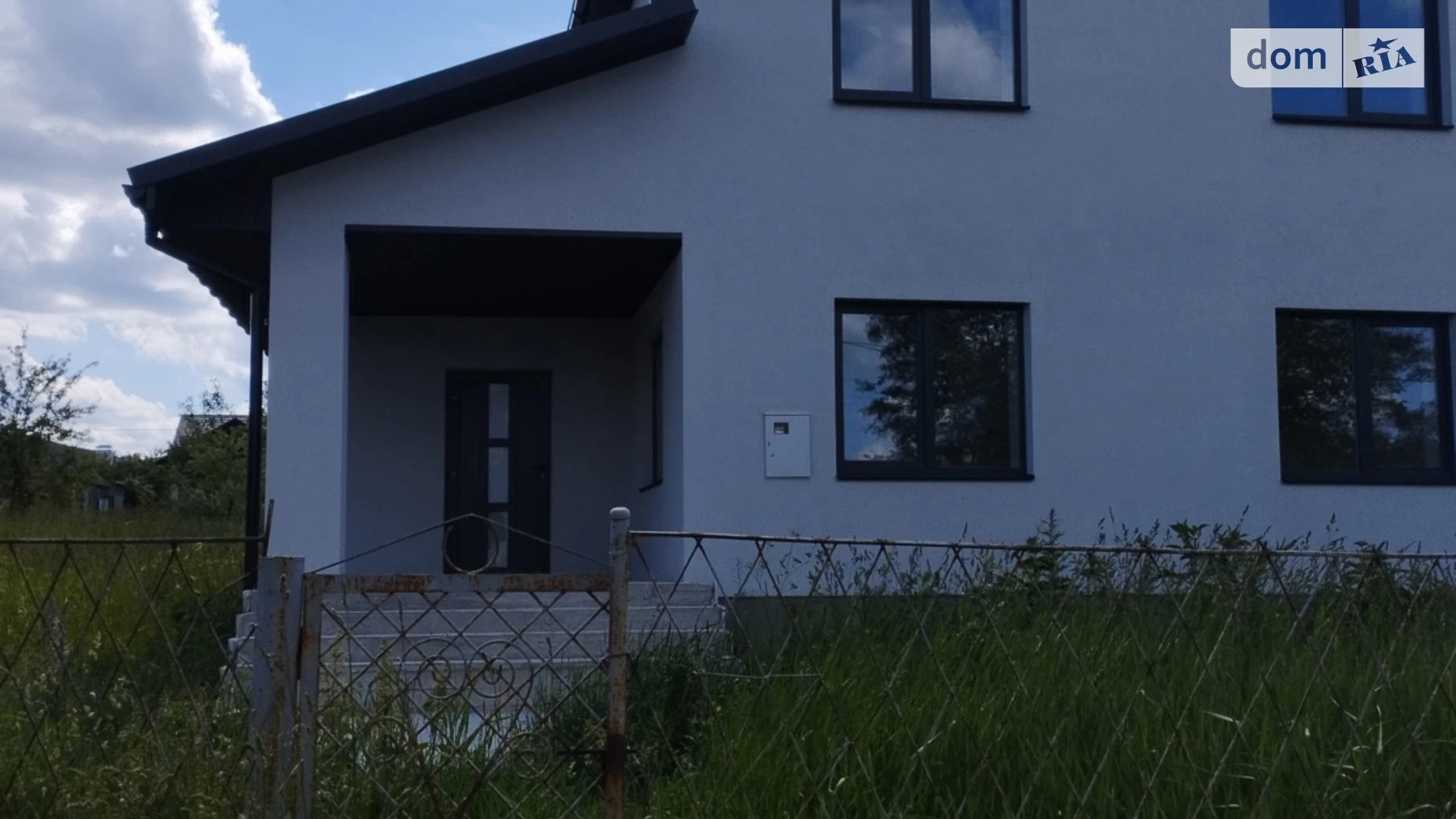 Продается дом на 2 этажа 138 кв. м с верандой, цена: 104000 $ - фото 3