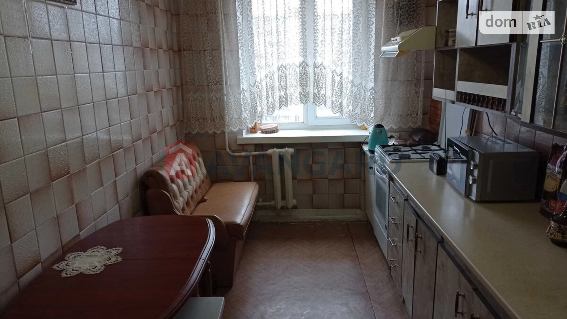 Продается 3-комнатная квартира 68 кв. м в Борисполе, пер. Головатого, 4 - фото 2