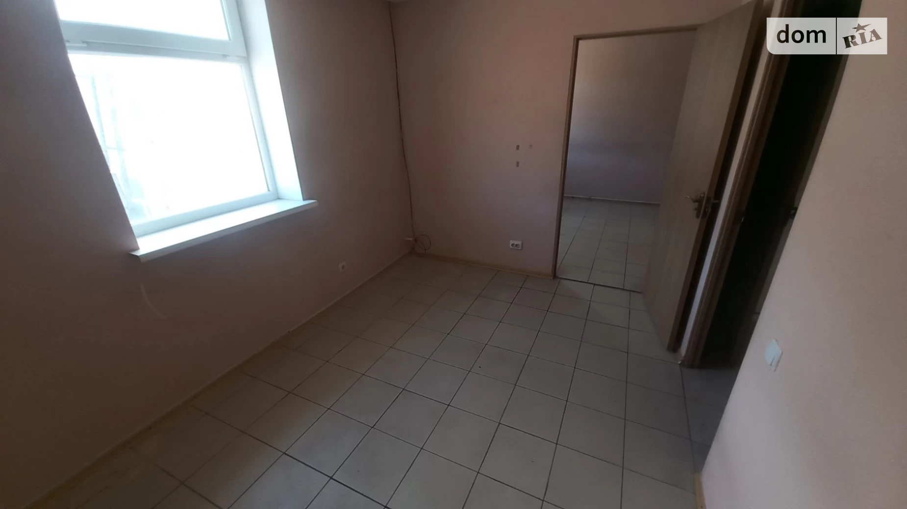 Здається в оренду офіс 35 кв. м в бізнес-центрі, цена: 4200 грн - фото 2