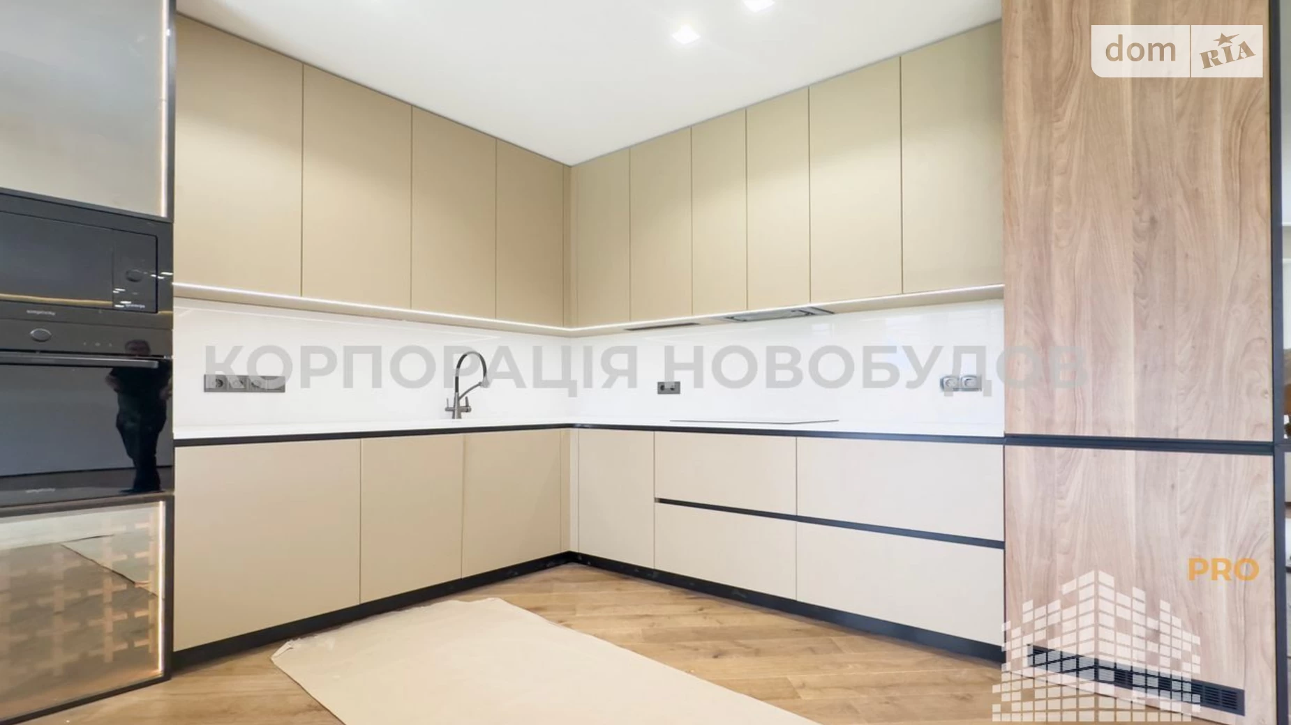 Продается дом на 2 этажа 220 кв. м с камином, цена: 280000 $ - фото 2