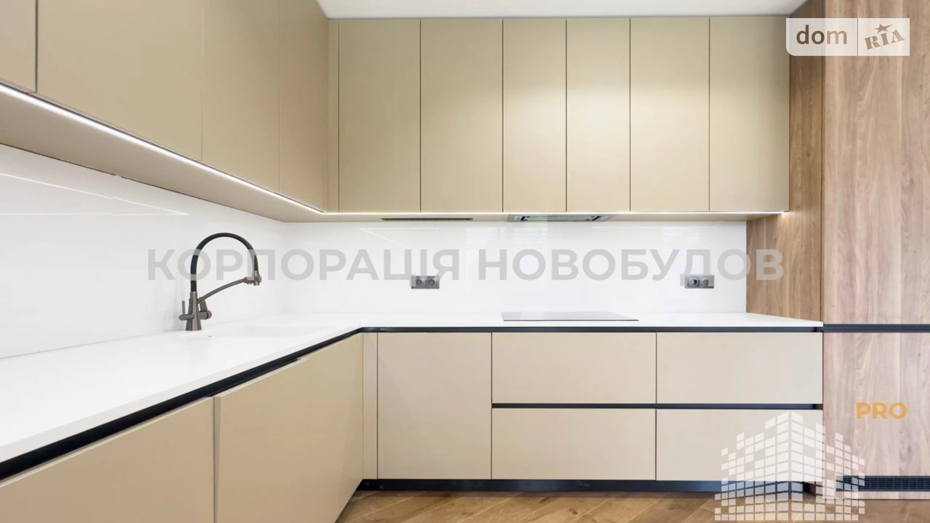 Продается дом на 2 этажа 220 кв. м с камином, цена: 280000 $ - фото 3