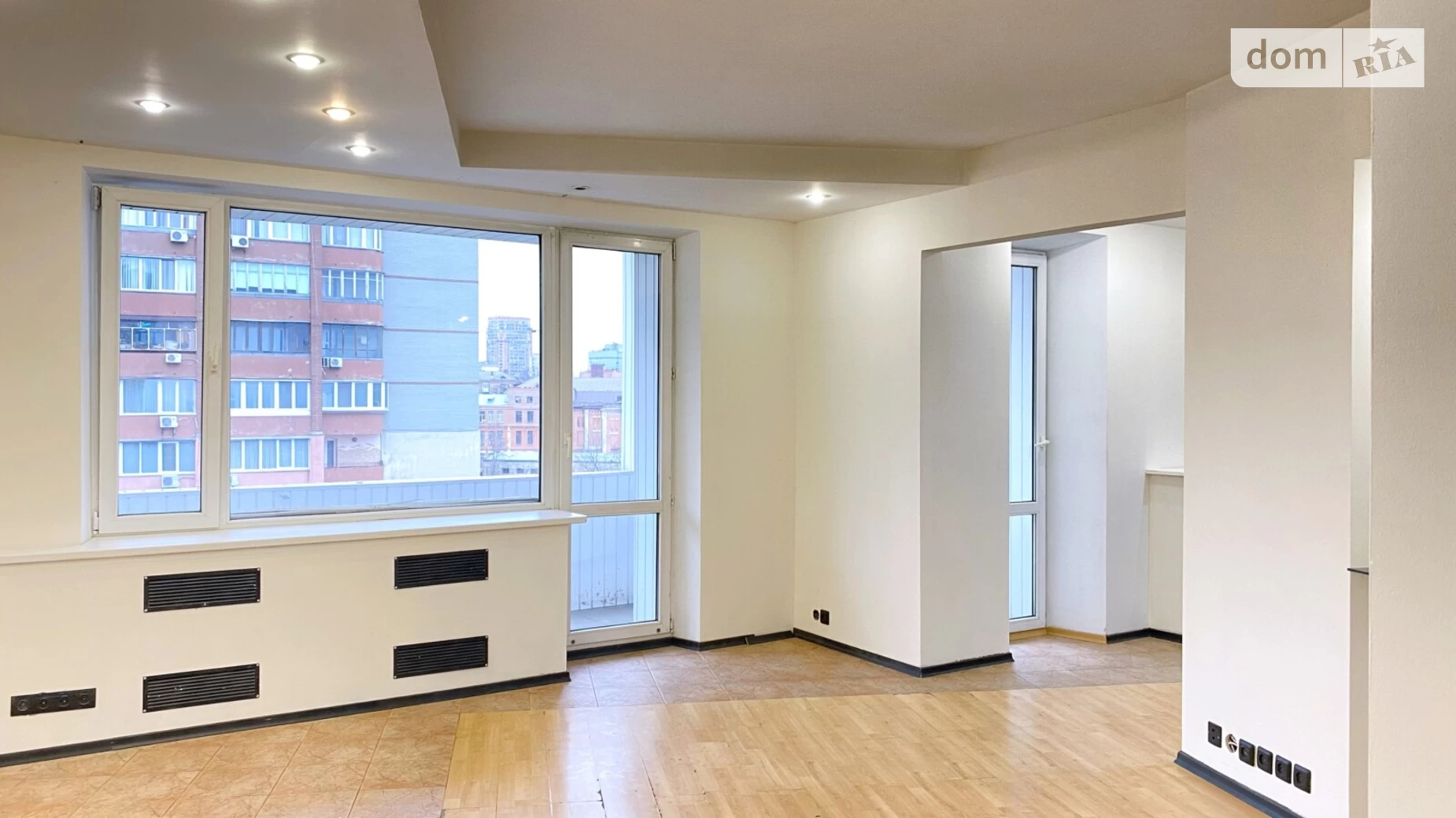 Продается 3-комнатная квартира 93.01 кв. м в Киеве, ул. Старонаводницкая, 8 - фото 2