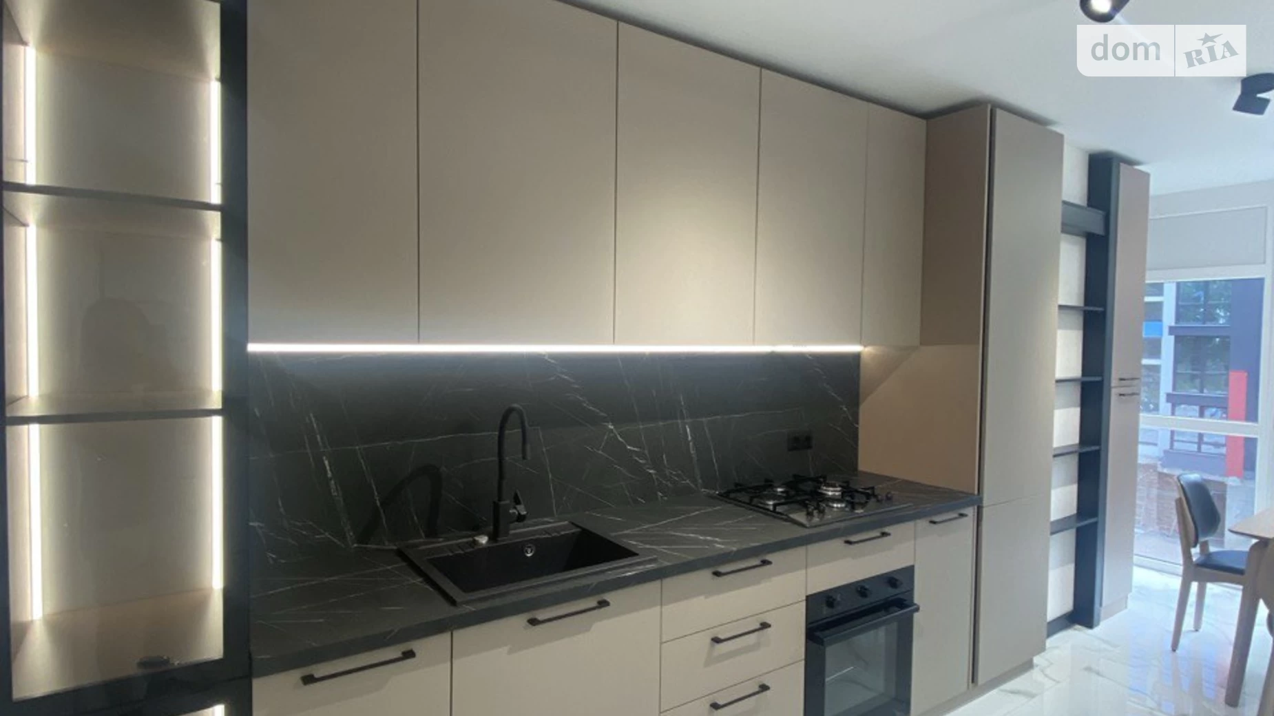 Продается 1-комнатная квартира 54 кв. м в Ивано-Франковске, цена: 72000 $ - фото 5