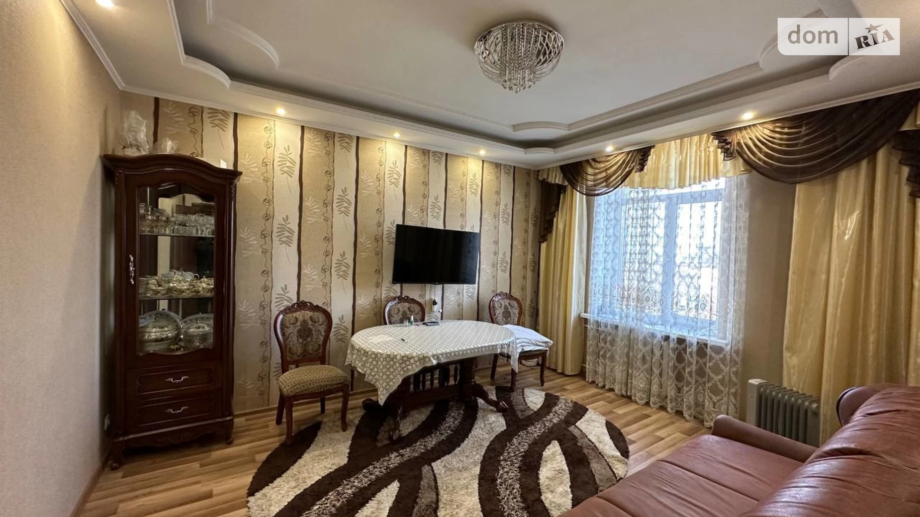 Продается 2-комнатная квартира 49 кв. м в Днепре, пл. Старомостова, 1 - фото 2