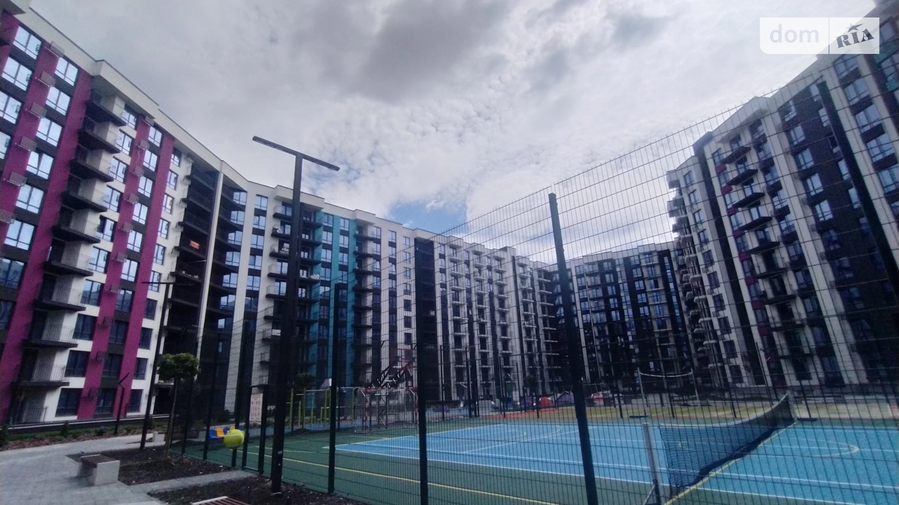 Продается 1-комнатная квартира 43 кв. м в Ивано-Франковске, ул. Крайковского - фото 3