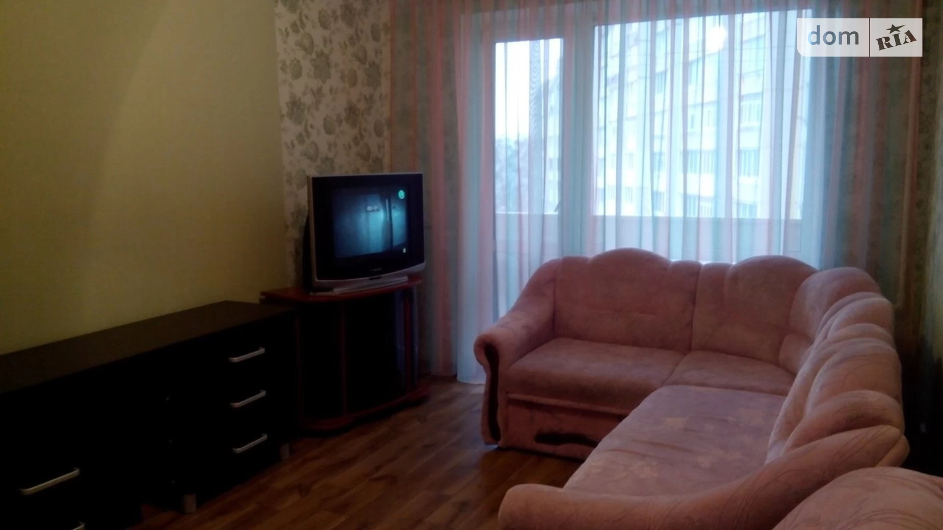 Продается 1-комнатная квартира 36 кв. м в Белой Церкви, вул. Людмилы Павличенко, 22 - фото 2