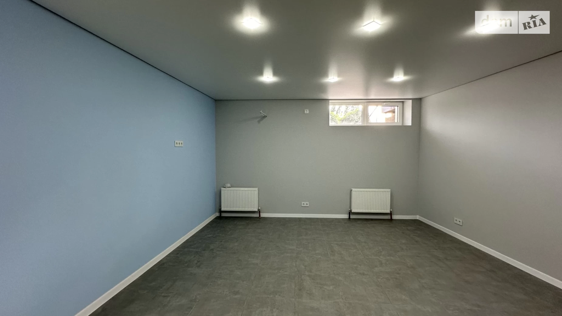 Сдается в аренду офис 42 кв. м в бизнес-центре, цена: 360 $ - фото 2