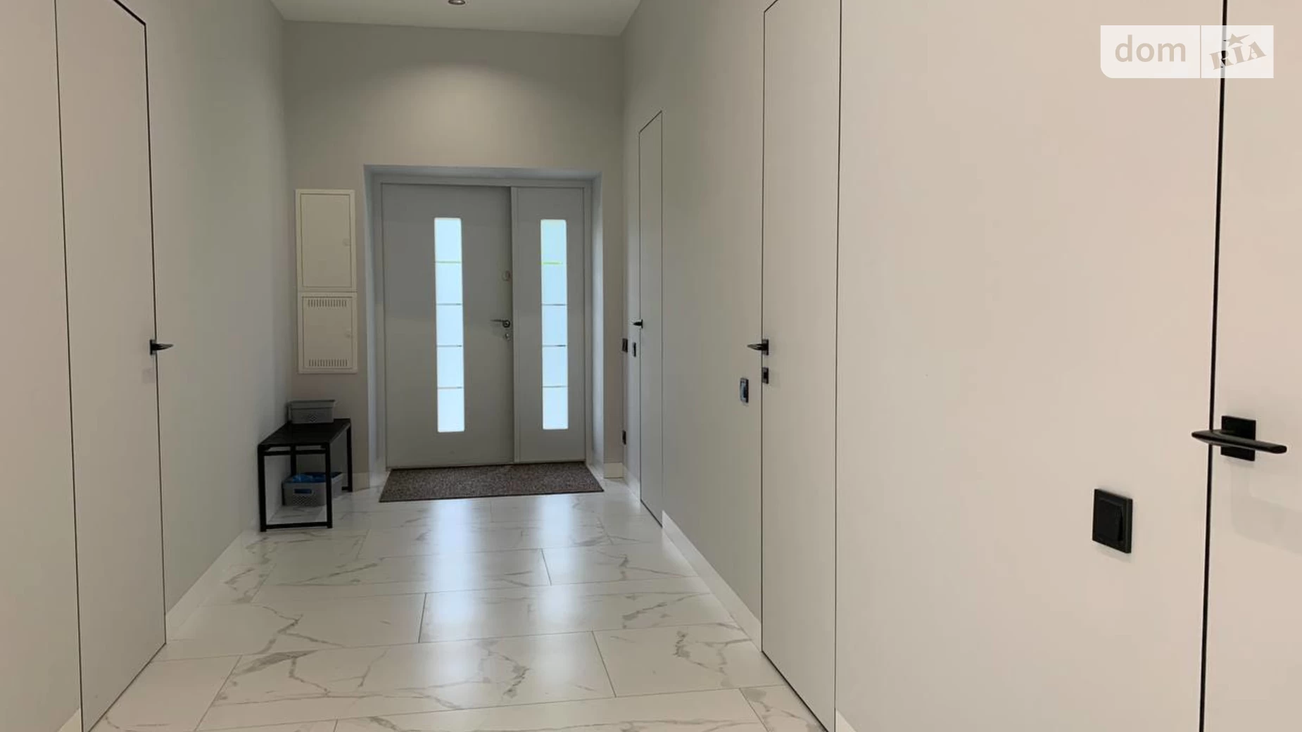 Продается дом на 2 этажа 212.7 кв. м с гаражом, цена: 600000 $ - фото 3