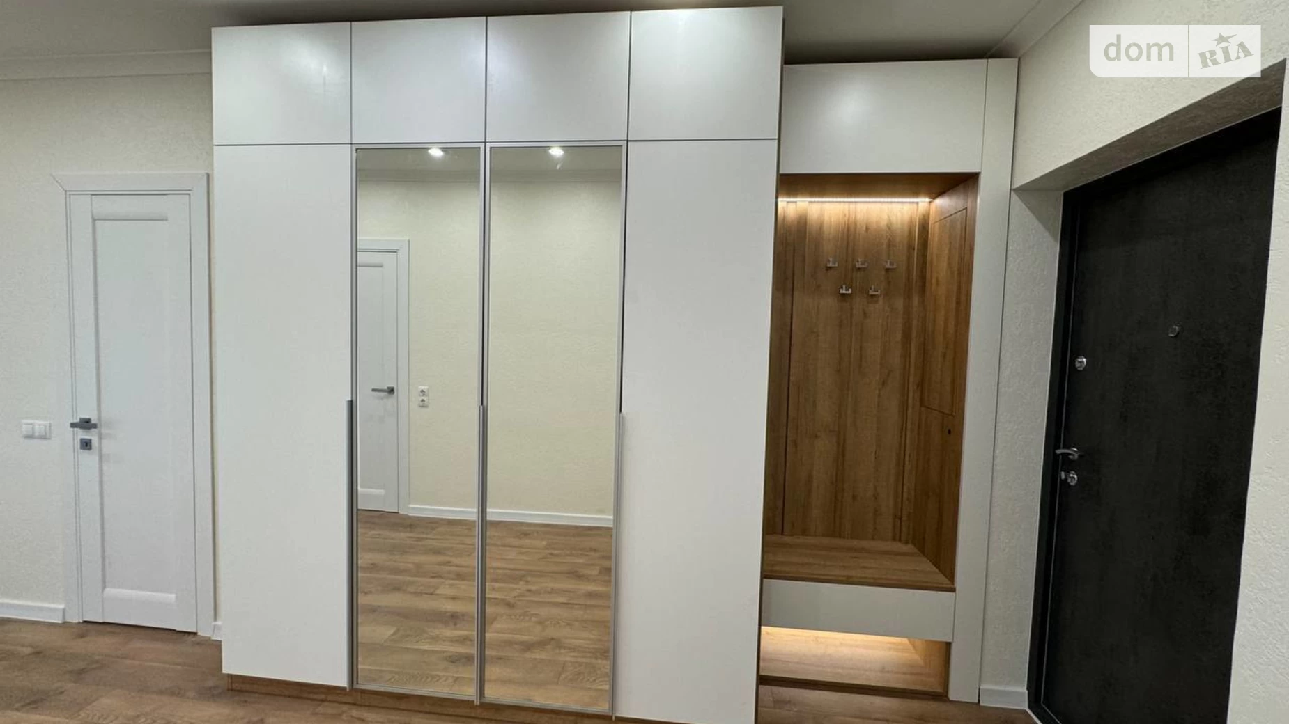 Продается 3-комнатная квартира 88.1 кв. м в Ивано-Франковске, цена: 170000 $ - фото 3