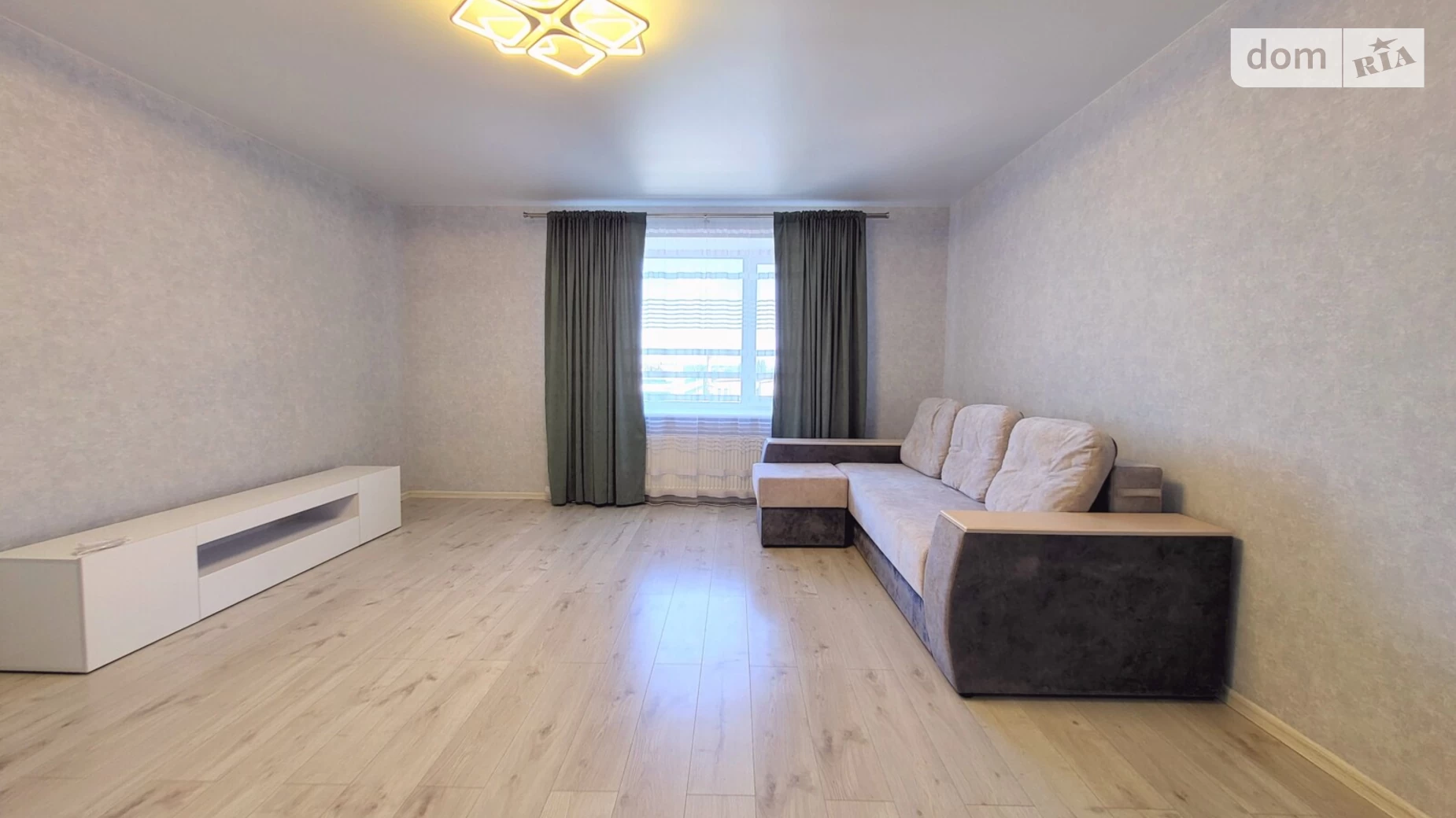 Продається 1-кімнатна квартира 56 кв. м у Вінниці, вул. Антонова Олега - фото 4