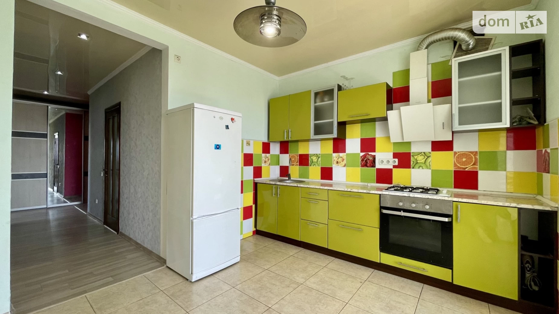 Продается 2-комнатная квартира 67 кв. м в Ивано-Франковске, ул. Коновальца Евгения, 120 - фото 2
