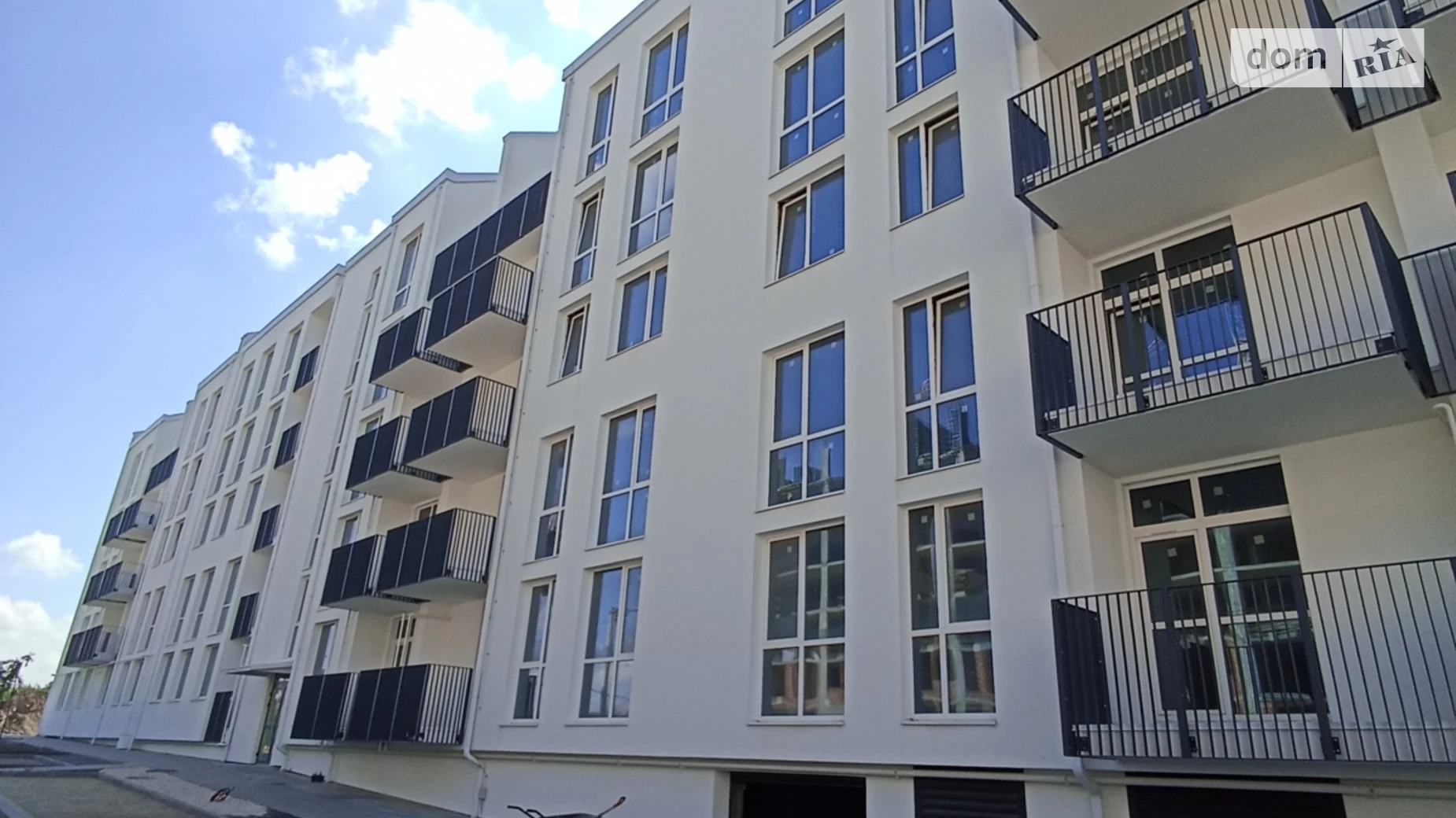 Продается 1-комнатная квартира 35 кв. м в Сокольниках, ул. боковая Стрыйская - фото 3