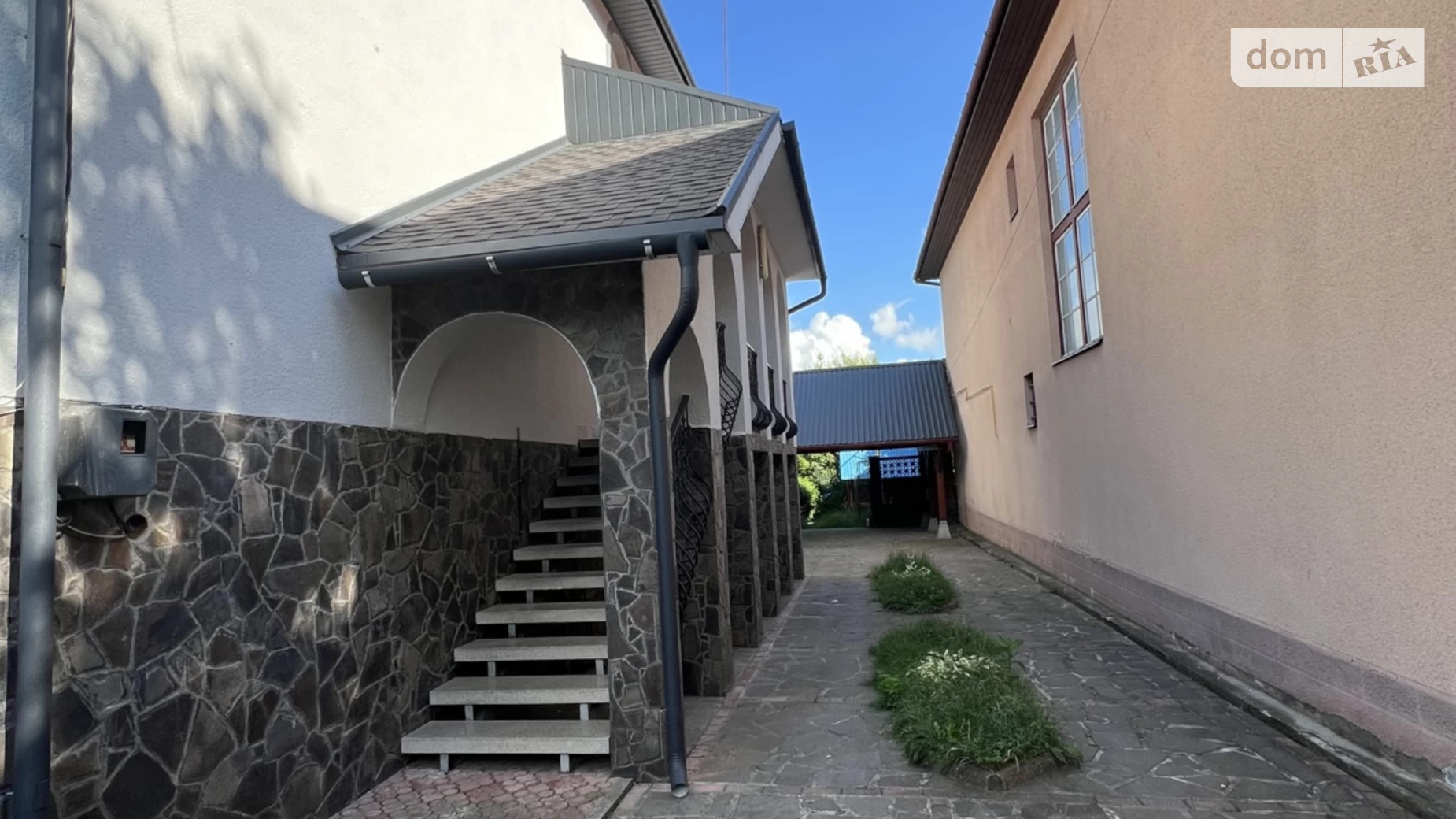 Продается дом на 3 этажа 260 кв. м с подвалом, цена: 155000 $ - фото 3