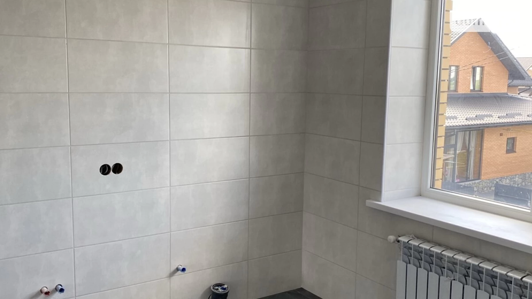 Продается дом на 2 этажа 170 кв. м с бассейном, цена: 86000 $ - фото 3