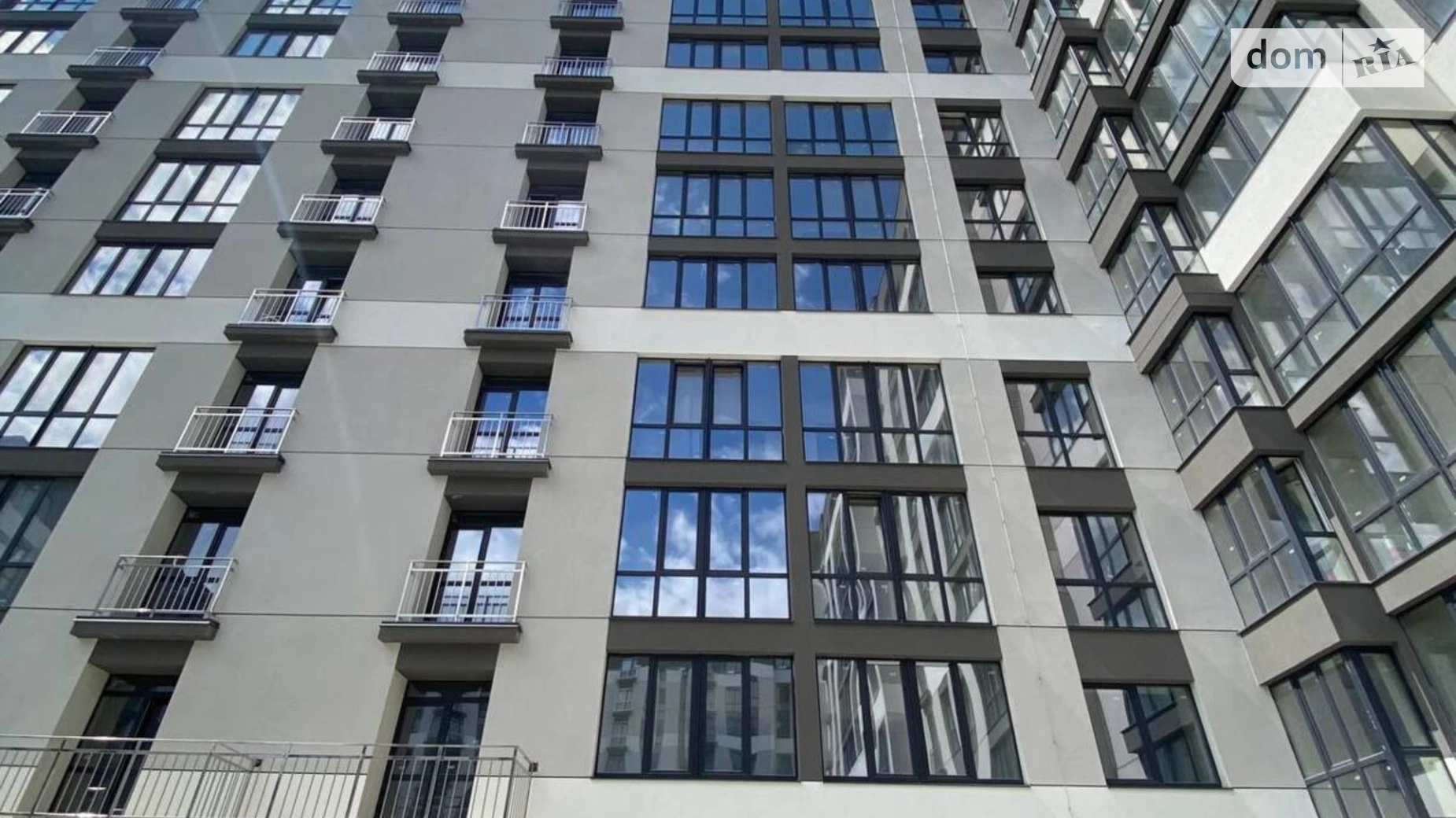 Продается 2-комнатная квартира 67.55 кв. м в Ивано-Франковске, цена: 47000 $ - фото 2