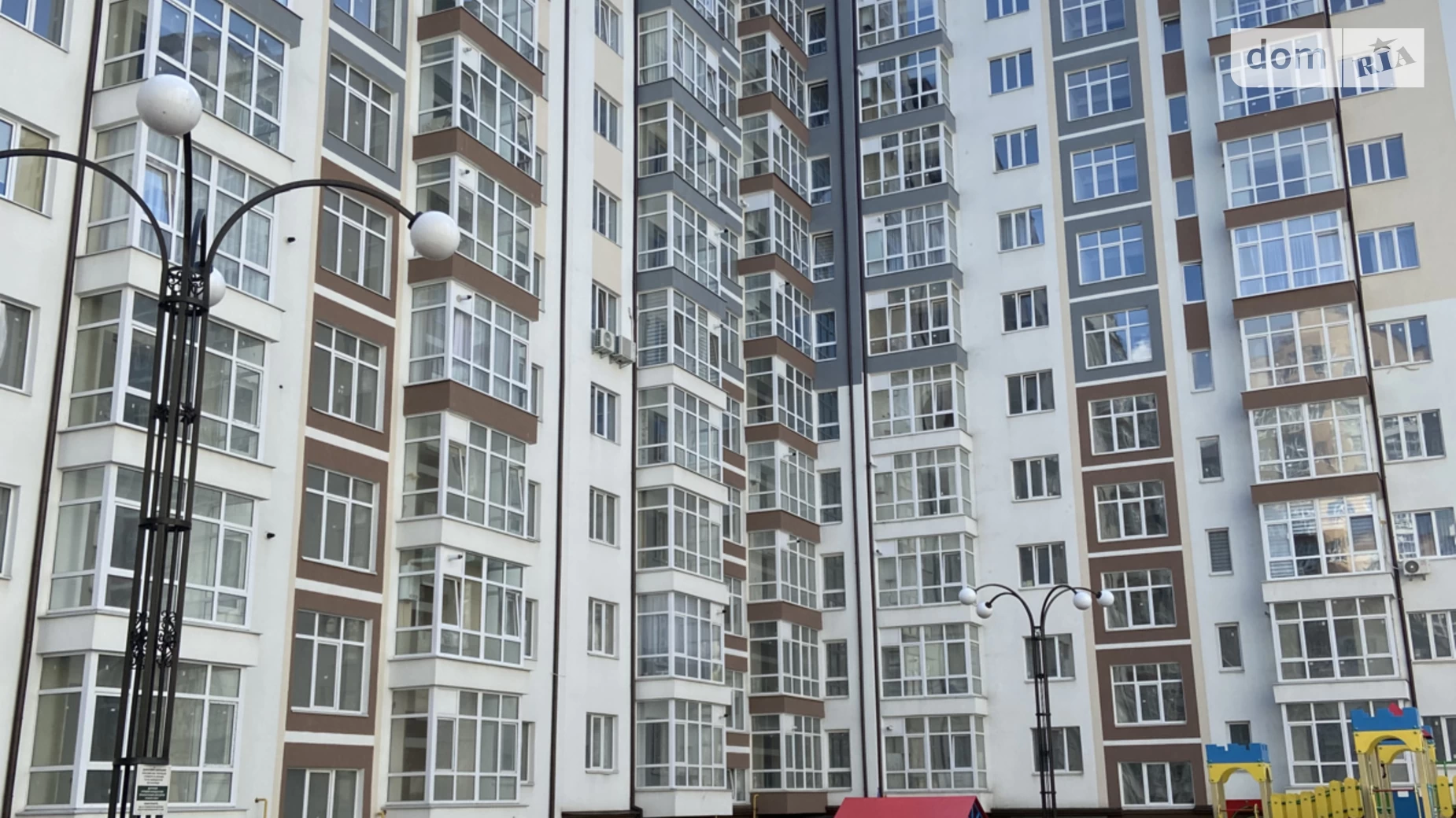 Продається 3-кімнатна квартира 106 кв. м у Івано-Франківську, вул. Височана Семена - фото 3