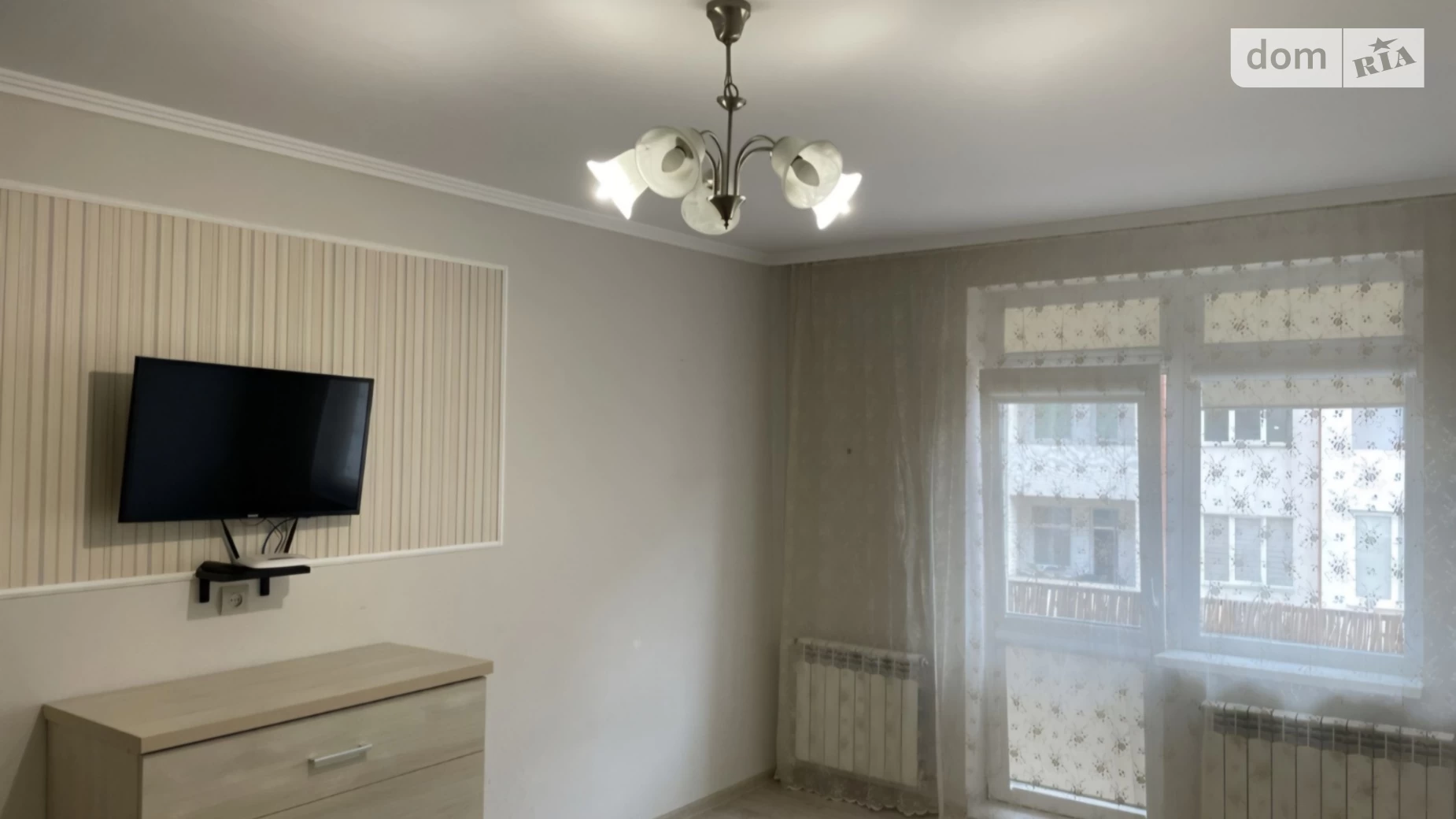 Продается 1-комнатная квартира 47 кв. м в Ужгороде, ул. Мотри Братийчук(Осипенко), 28 - фото 4