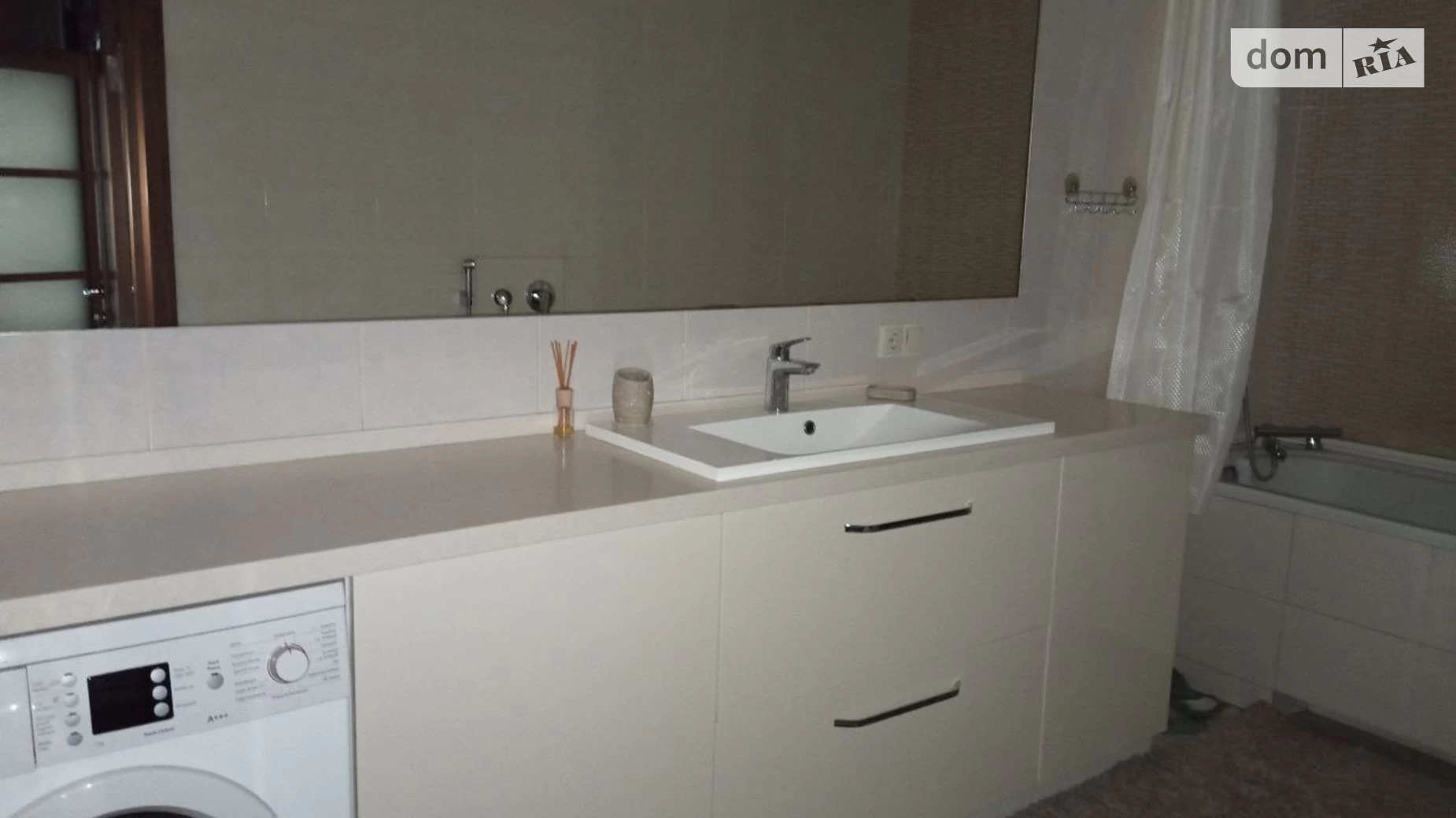 Продається 1-кімнатна квартира 59.8 кв. м у Одесі, вул. Армійська, 8Б - фото 4