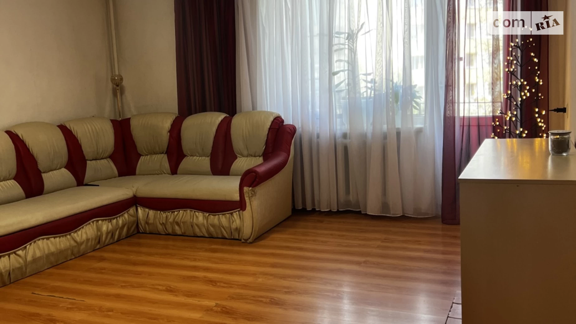 Продается 2-комнатная квартира 54 кв. м в Ровно, ул. Князя Острожского, 12 - фото 2