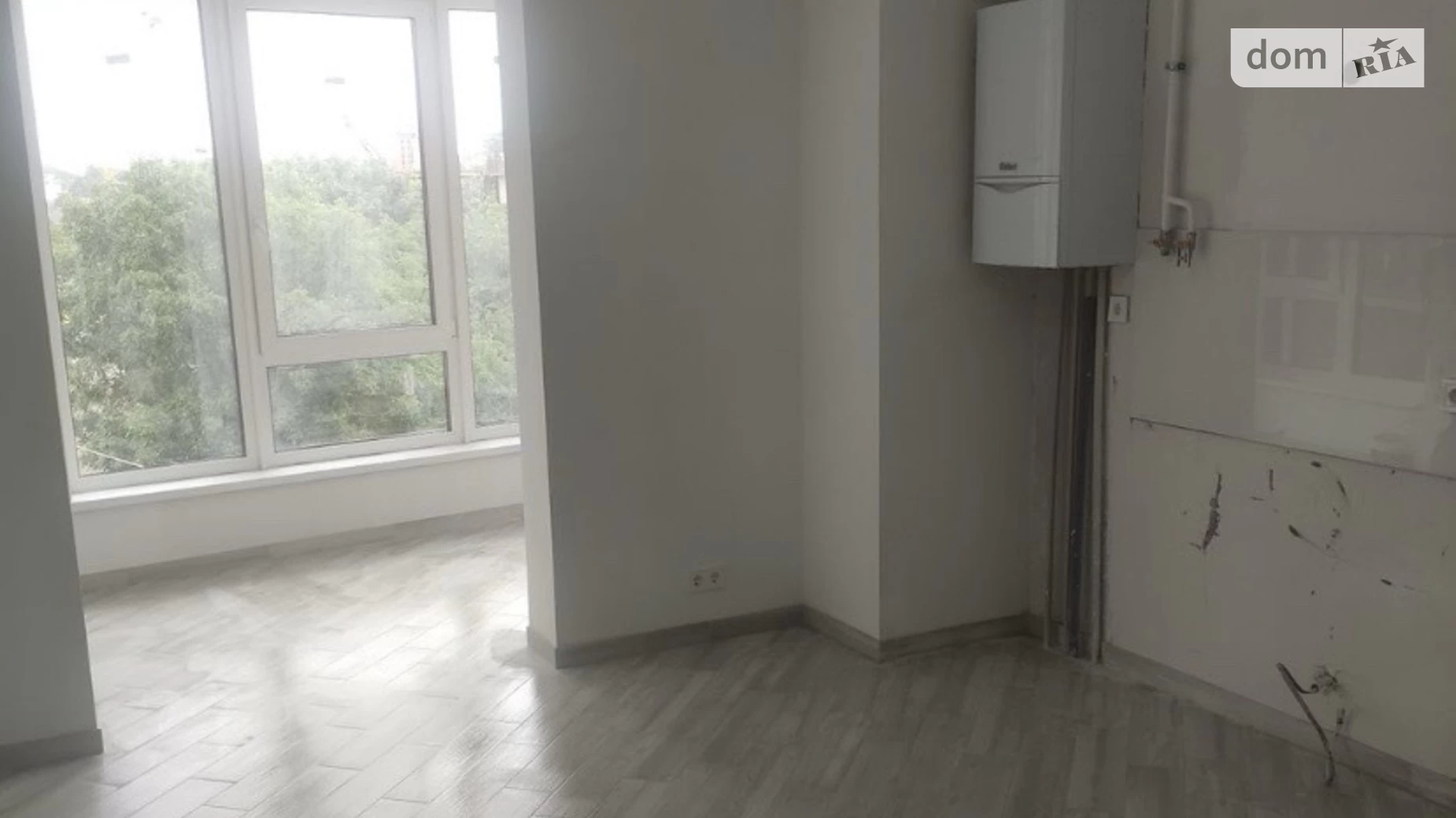 Продается 2-комнатная квартира 65.5 кв. м в Черновцах - фото 3