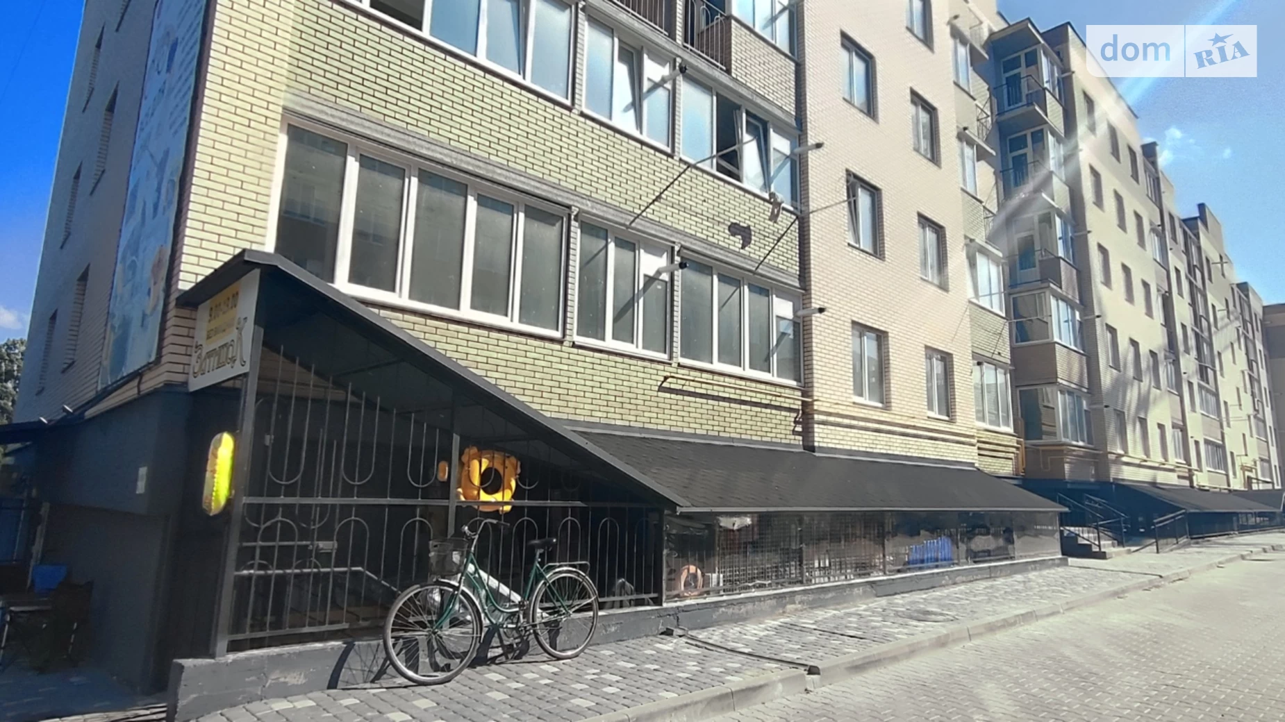 Продается 1-комнатная квартира 41 кв. м в Стрижавке, ул. Киевская, 224/2 - фото 2