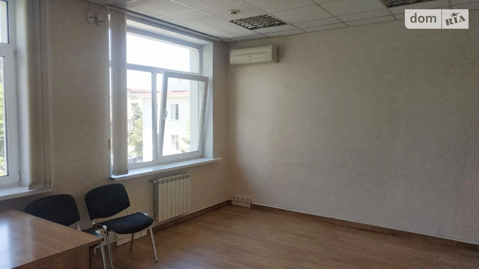 Сдается в аренду офис 27 кв. м в бизнес-центре, цена: 15790 грн - фото 5
