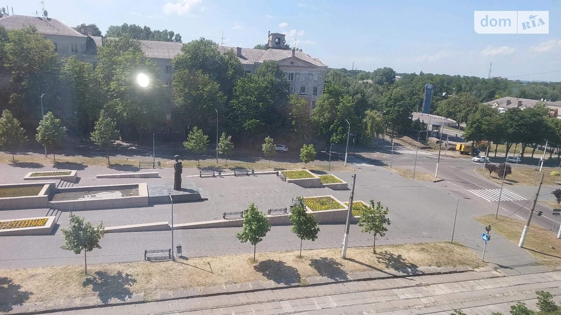 Продается 2-комнатная квартира 49 кв. м в Каменском, просп. Свободы - фото 2