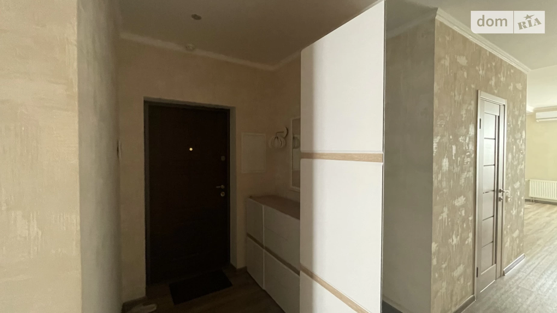 Продается 2-комнатная квартира 70 кв. м в Киеве, ул. Драгоманова, 2А - фото 2