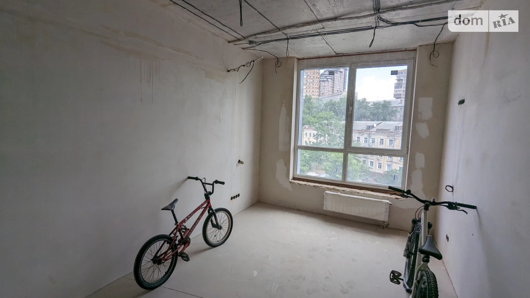 Продается 3-комнатная квартира 98.6 кв. м в Киеве, Крепостной(Тверской) туп., 7Б - фото 2