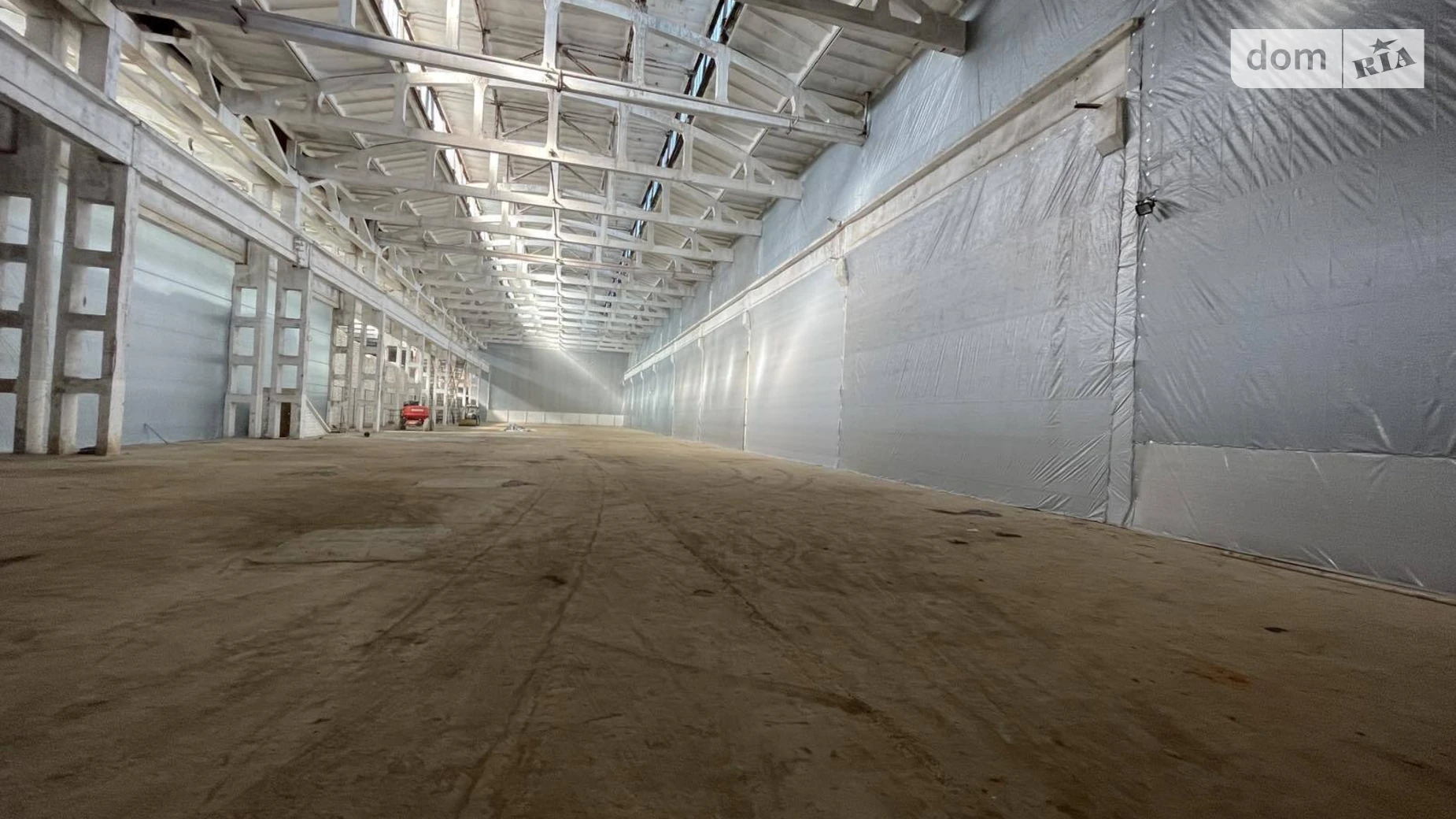 Сдается в аренду помещения свободного назначения 3000 кв. м в 1-этажном здании, цена: 9000 $ - фото 4