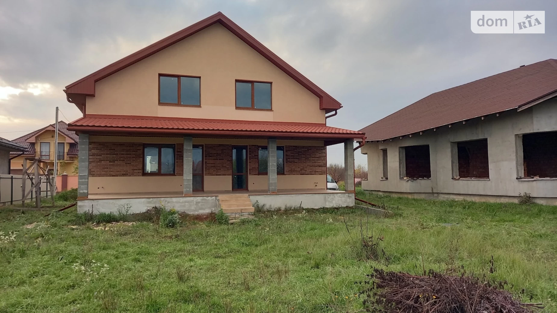 Продается дом на 2 этажа 202 кв. м с камином, цена: 185000 $ - фото 2