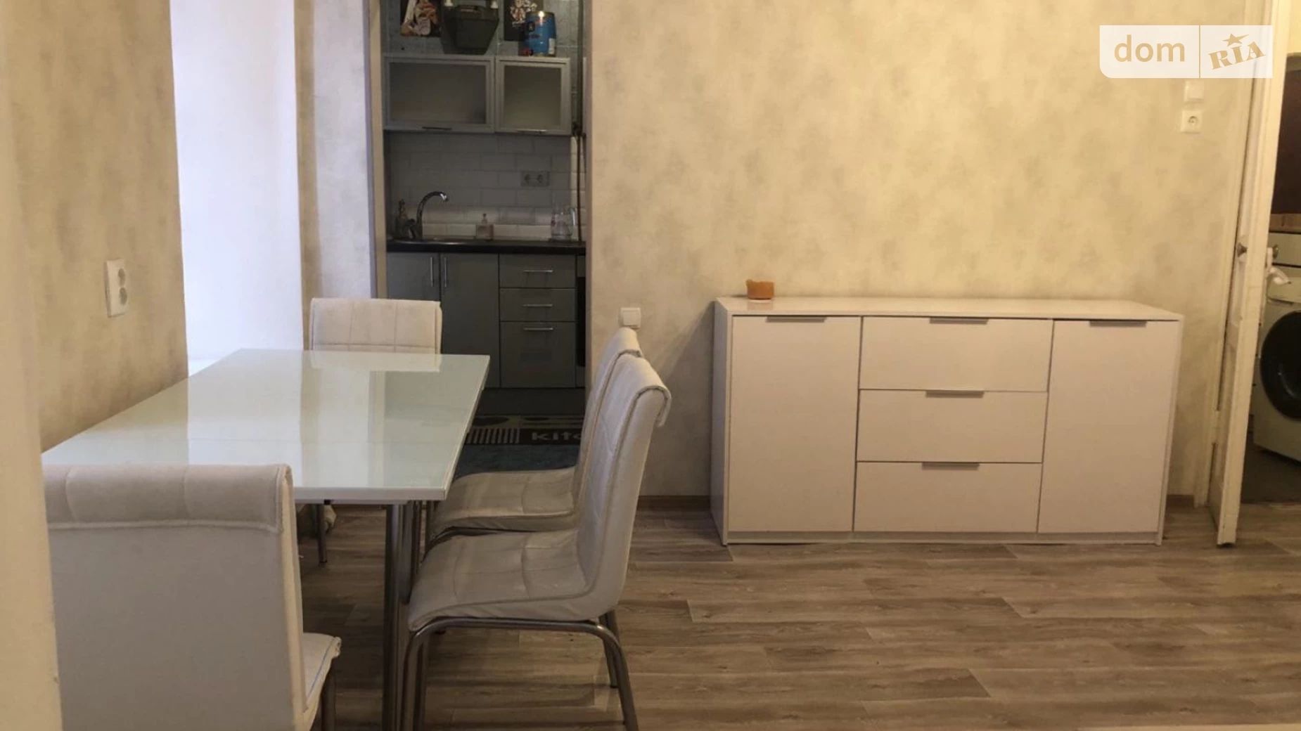 Продается 1-комнатная квартира 37 кв. м в Одессе, ул. Средняя, 11 - фото 4