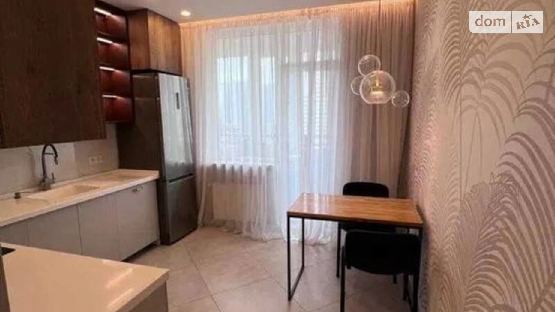 Продается 1-комнатная квартира 44 кв. м в Одессе, ул. Люстдорфская дорога - фото 3