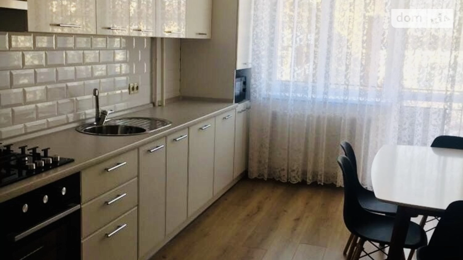 Продається 1-кімнатна квартира 41 кв. м у Ужгороді, вул. Володимирська - фото 4