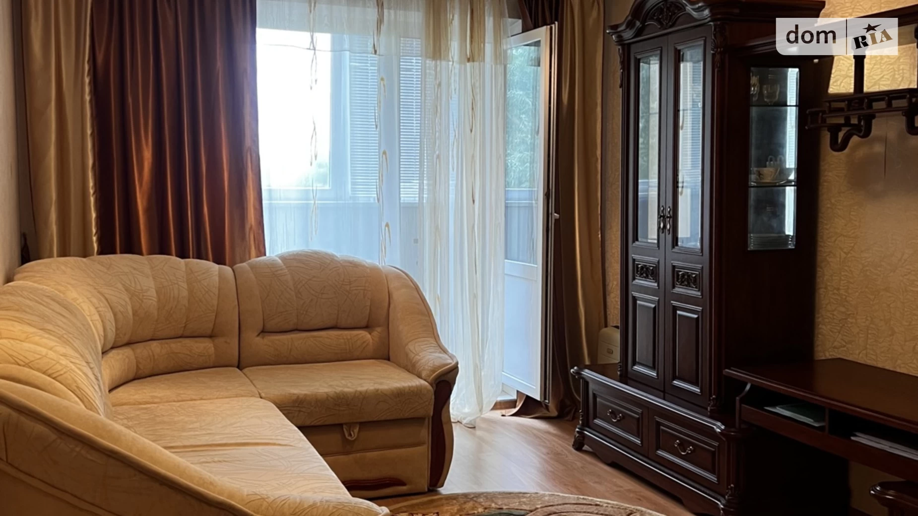 Продается 2-комнатная квартира 74 кв. м в Киеве, ул. Радунская, 9Б - фото 2