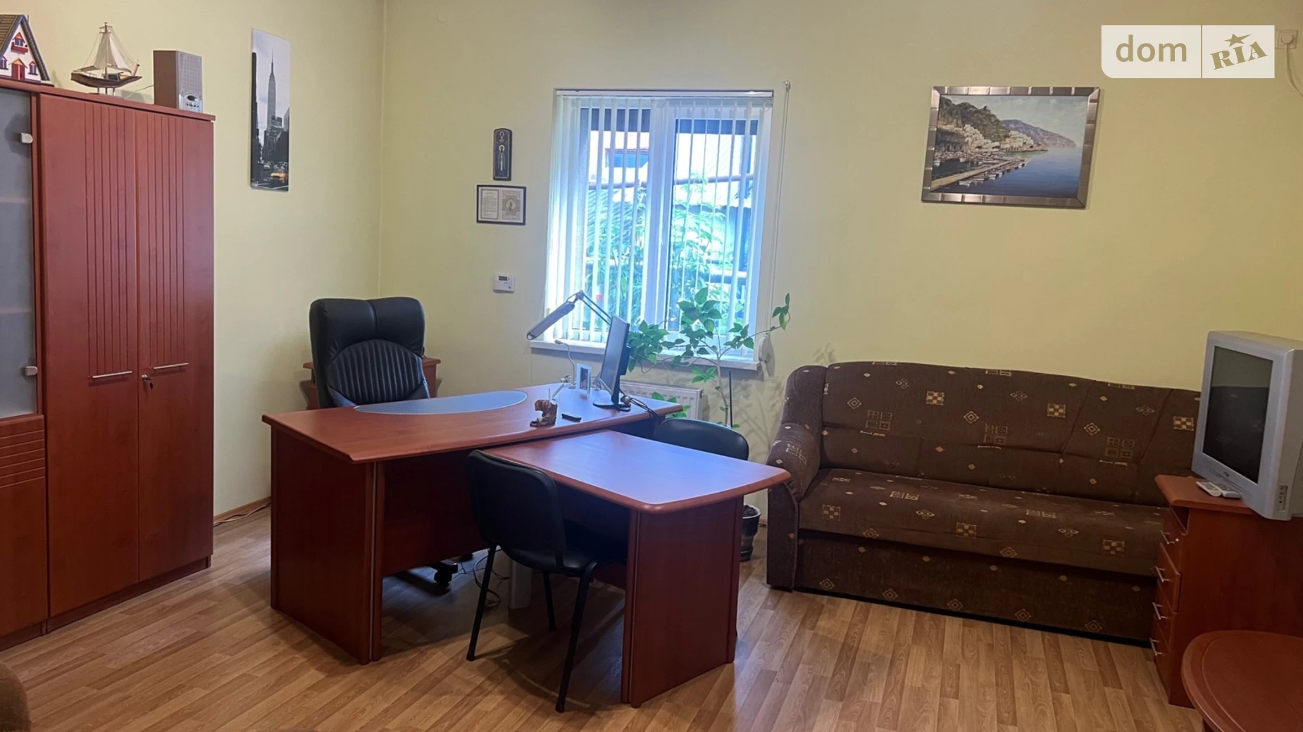 Продается офис 155 кв. м в бизнес-центре, цена: 95000 $ - фото 4