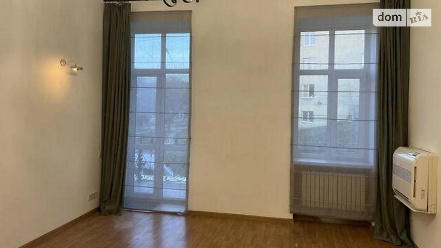 Продается 2-комнатная квартира 86 кв. м в Львове, ул. Руставели Шота, 6 - фото 2