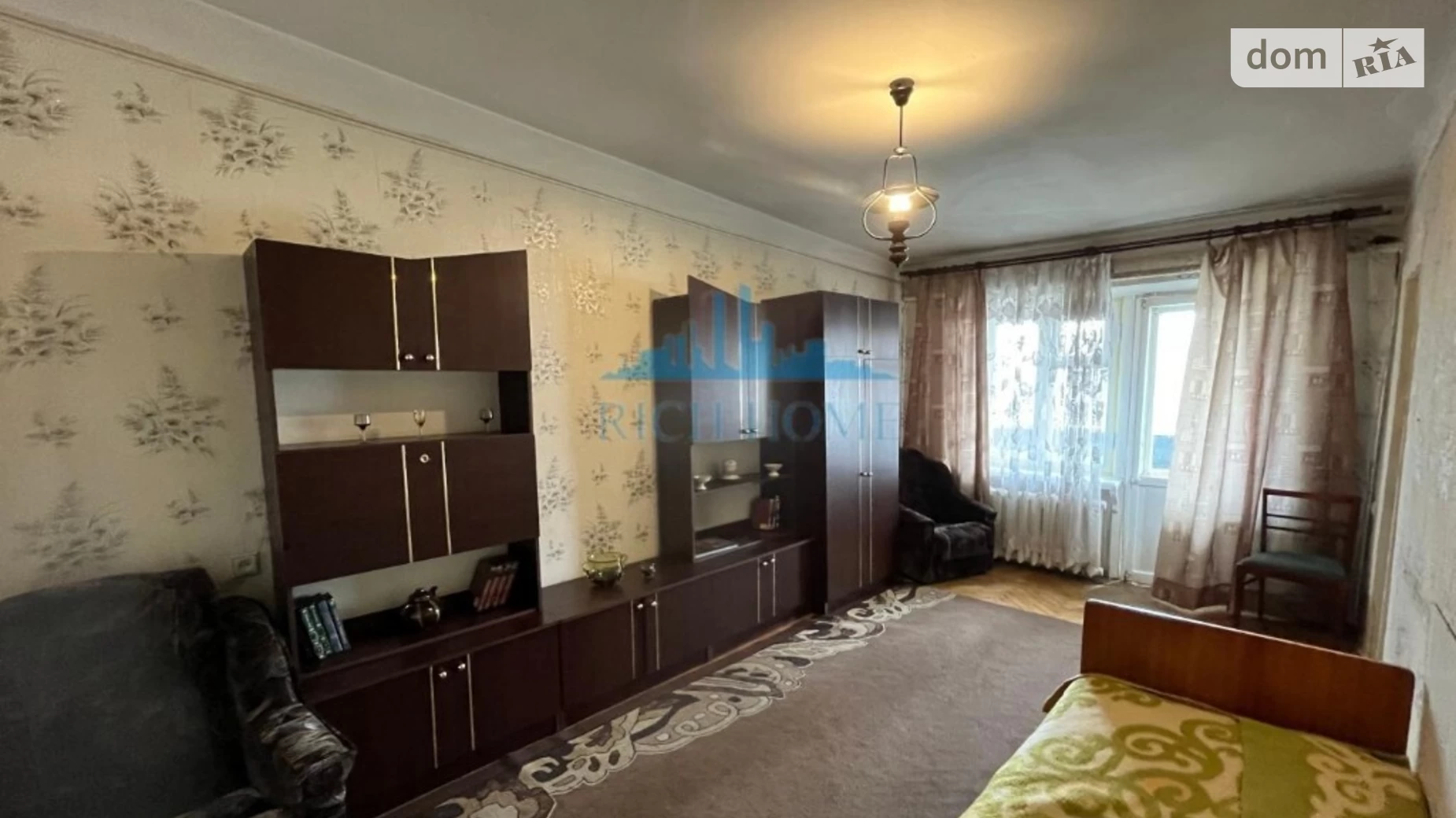 Продается 1-комнатная квартира 40 кв. м в Киеве, ул. Святослава Храброго, 4 - фото 2