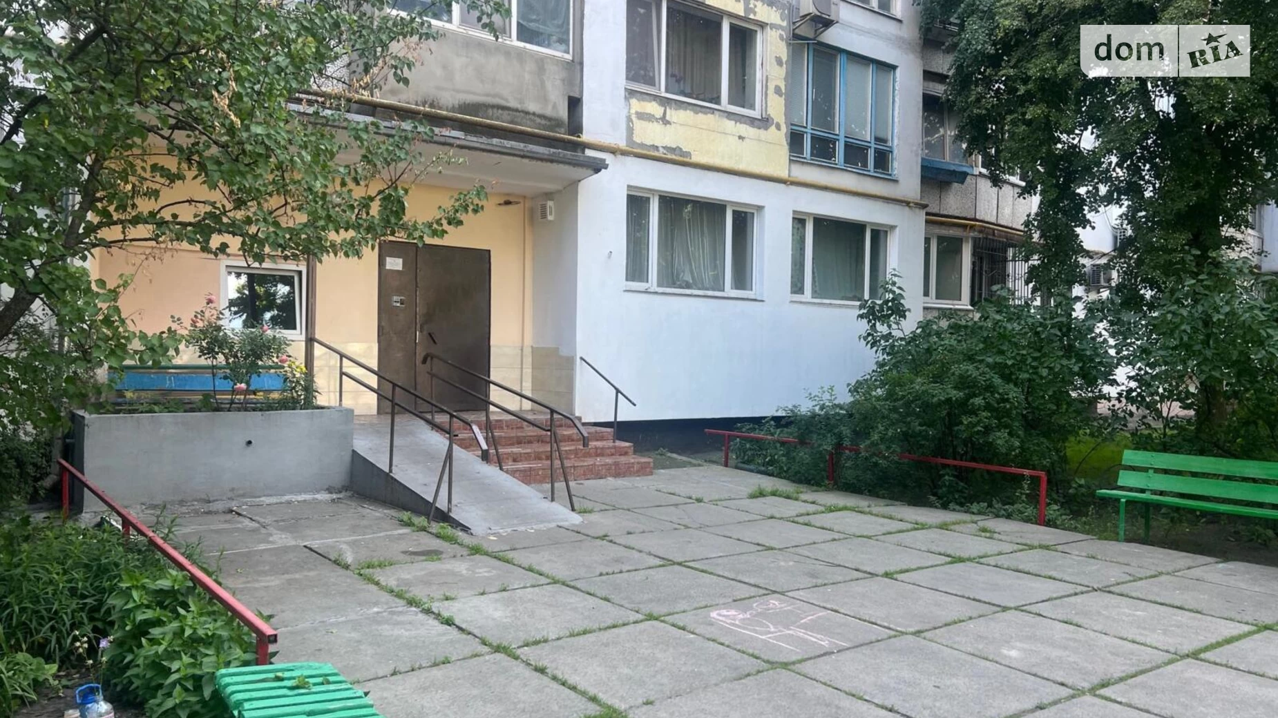 Продается 1-комнатная квартира 35 кв. м в Киеве, ул. Князя Романа Мстиславича(Генерала Жмаченко), 16 - фото 3