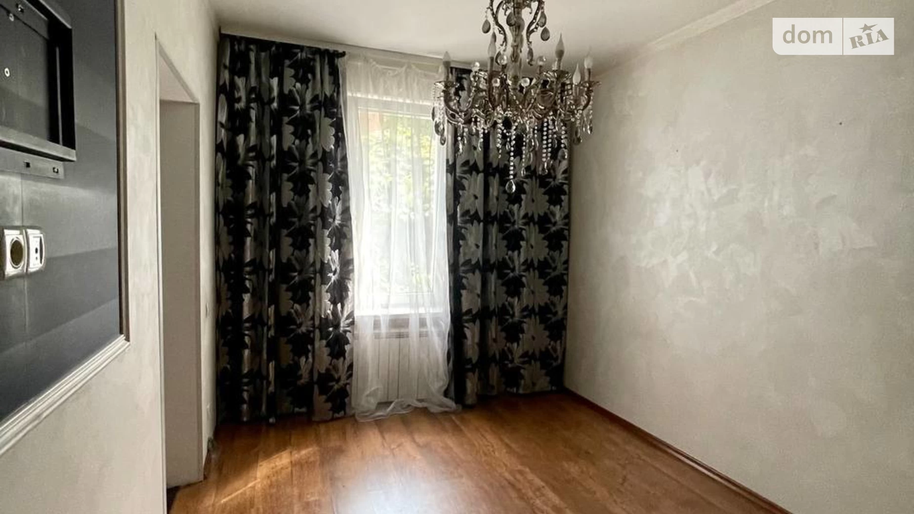 Продается офис 125 кв. м в бизнес-центре, цена: 160000 $ - фото 4
